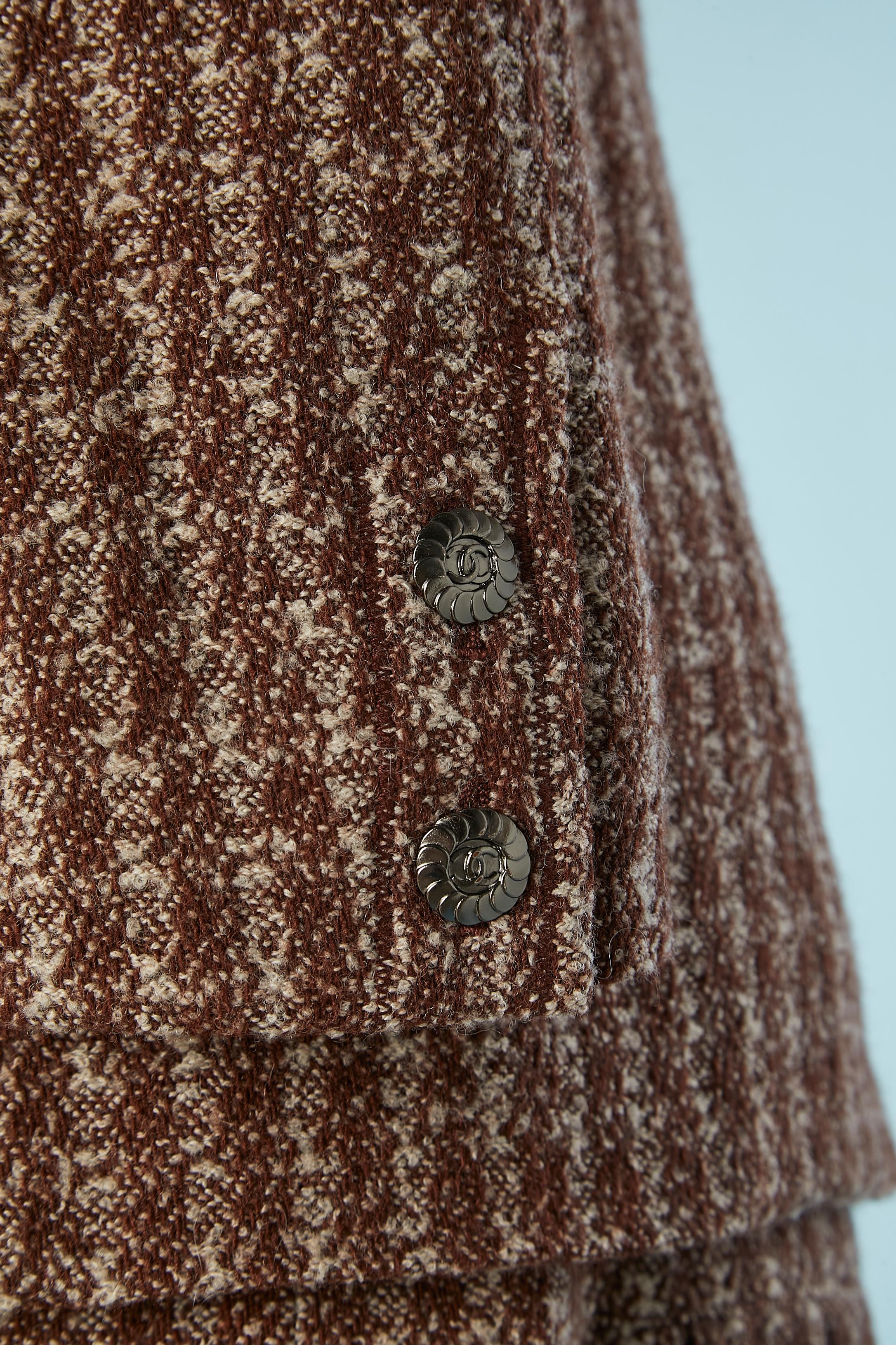 Combinaison jupe en tweed marron avec jupe plissée Chanel Boutique  en vente 1
