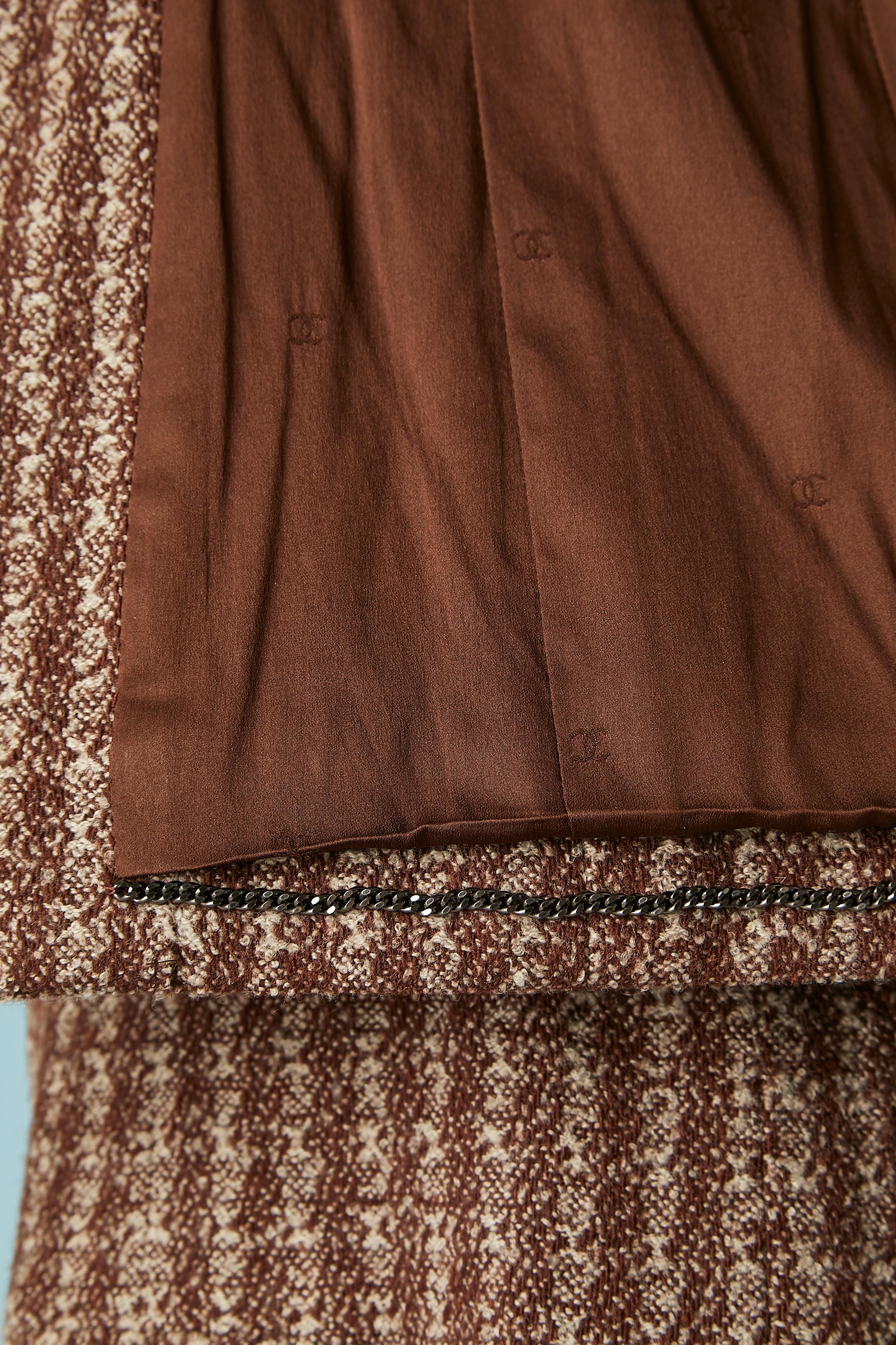 Combinaison jupe en tweed marron avec jupe plissée Chanel Boutique  en vente 2