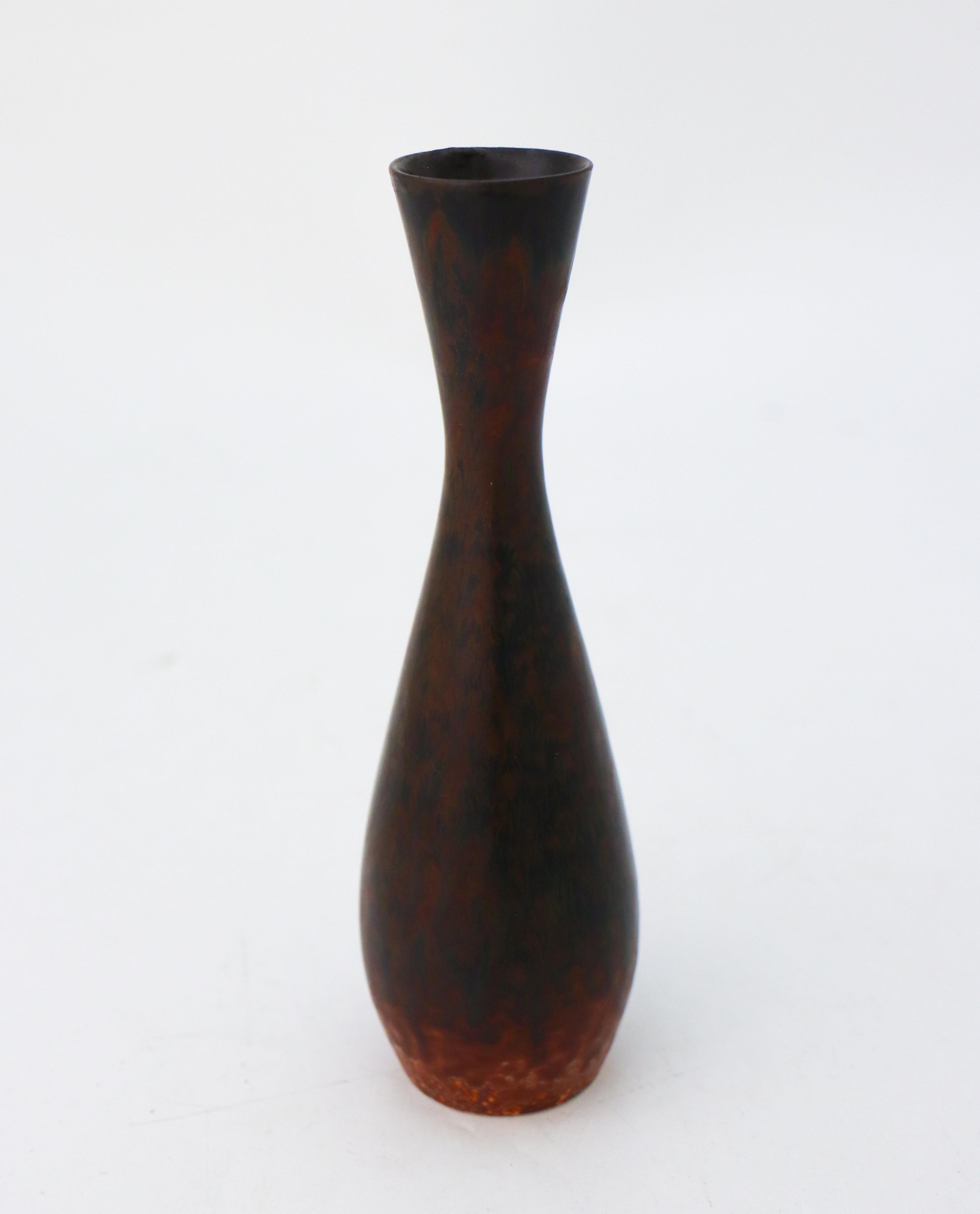 Scandinavian Modern Brown Vase - Carl-Harry Stålhane - Rorstrand - Mid 20th Century For Sale
