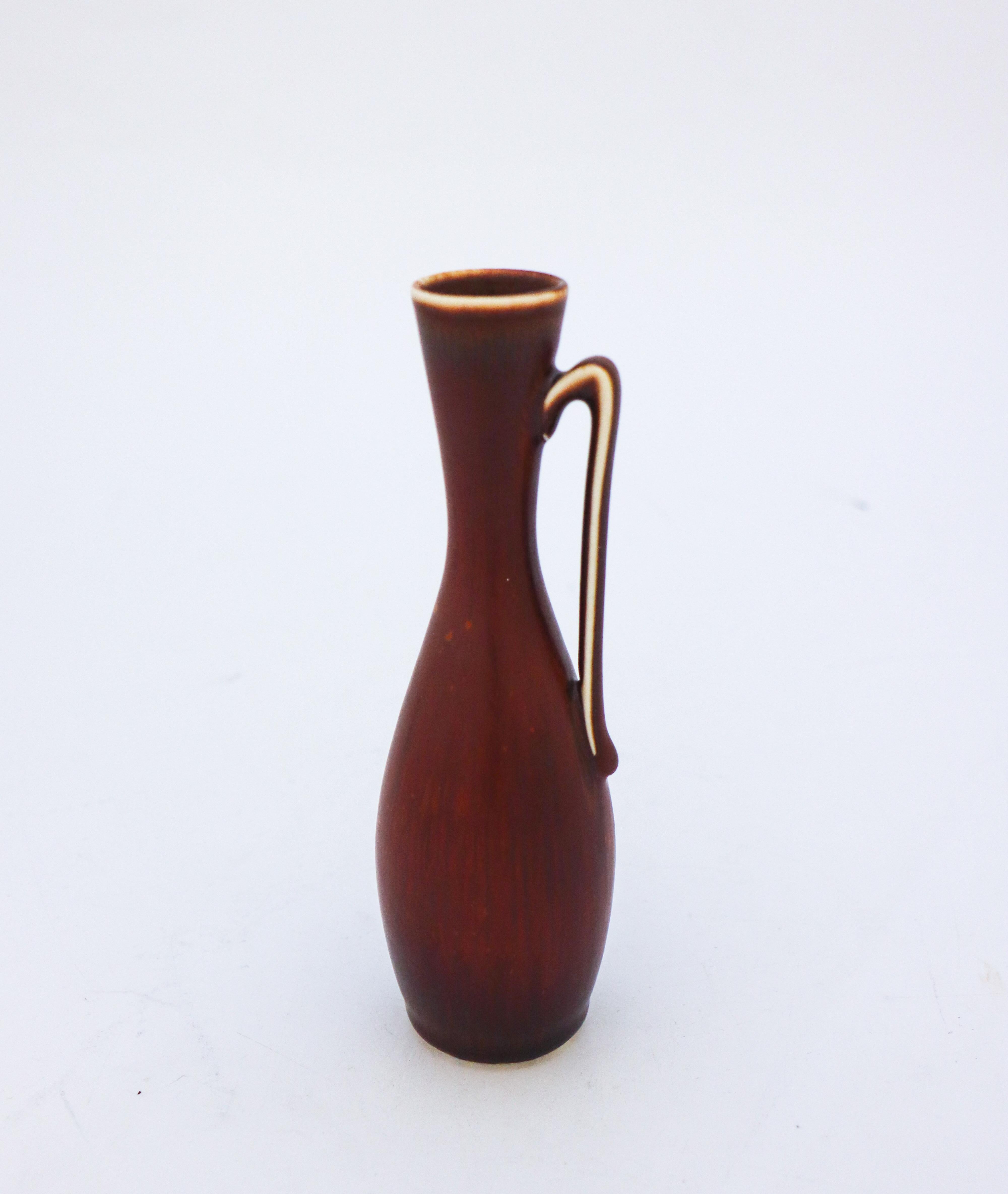 Scandinavian Modern Brown Vase with handle, Gunnar Nylund, Rörstrand, Mid century Vintage, Sweden For Sale