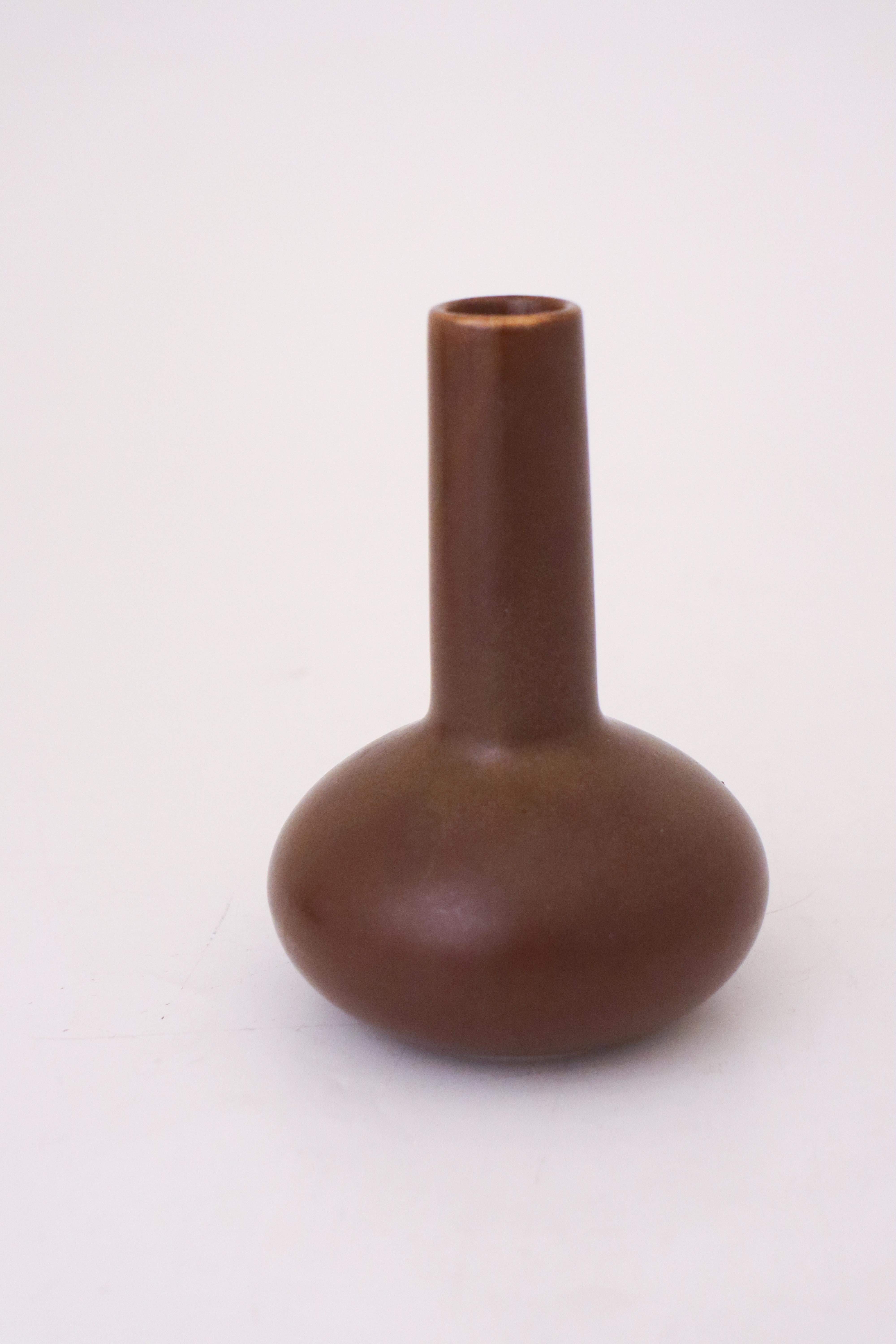 Swedish Brown vase - Seltmann Weiden Bavaria - Western Germany For Sale