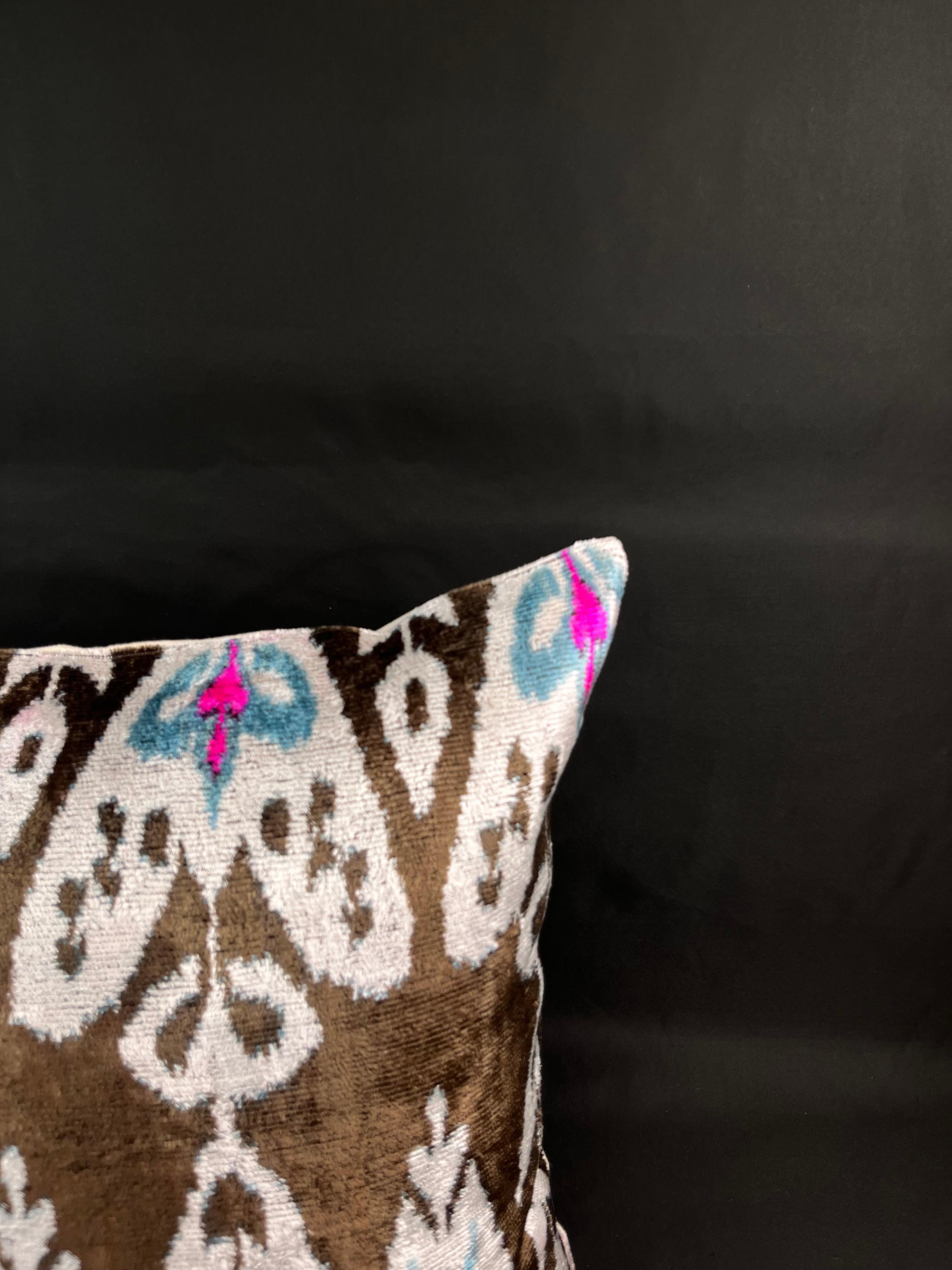 Modern Brown Velvet Silk Ikat Pillow Cover For Sale
