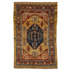 Brown Vintage Bakshaish Handmade Wool Rug mit Medaillon Design