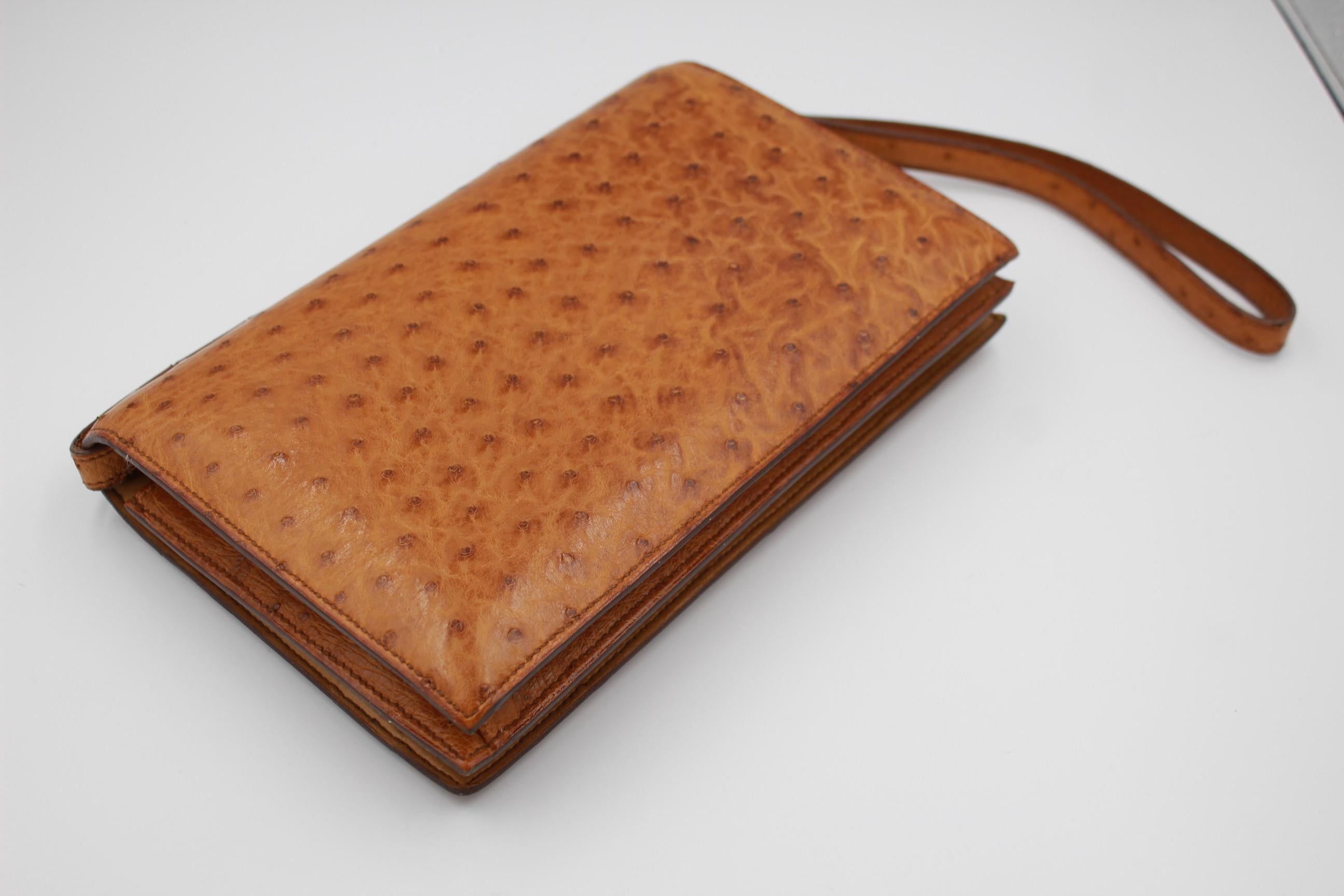Women's or Men's Brown Vintage Hermes Annie Shoulder Bag / Clutch in Ostrich Leather
