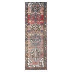 Brown Vintage Northwest Persian Abrash Clean Hand Knotted Soft Wool Runner Rugs (Tapis de course en laine douce nouée à la main)