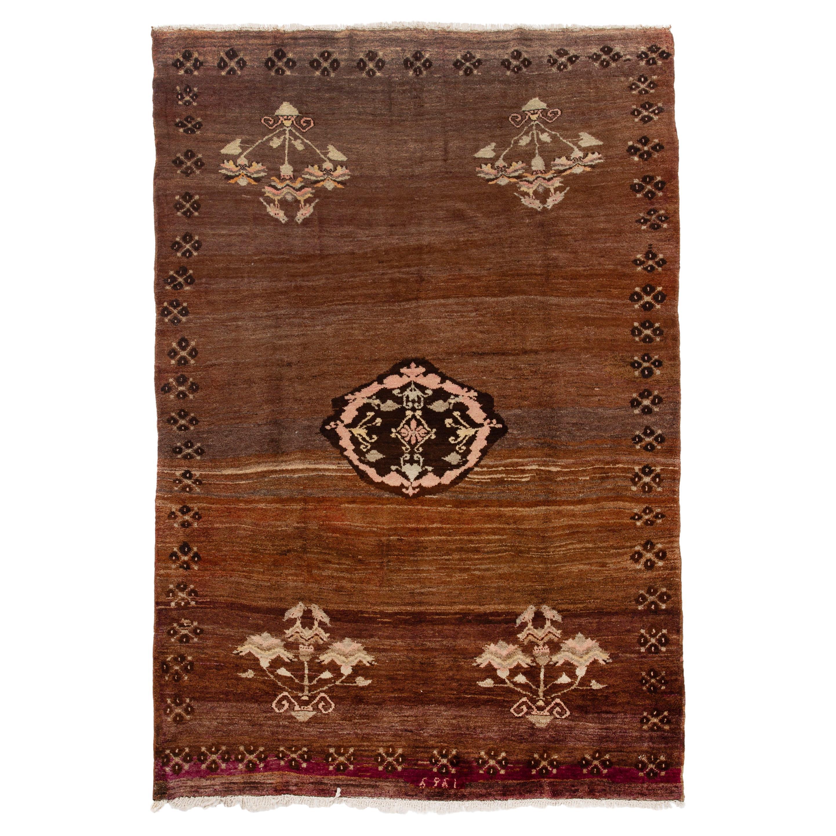 abc carpet Brown Vintage Traditional Wool Rug - 7'1" x 11'2"