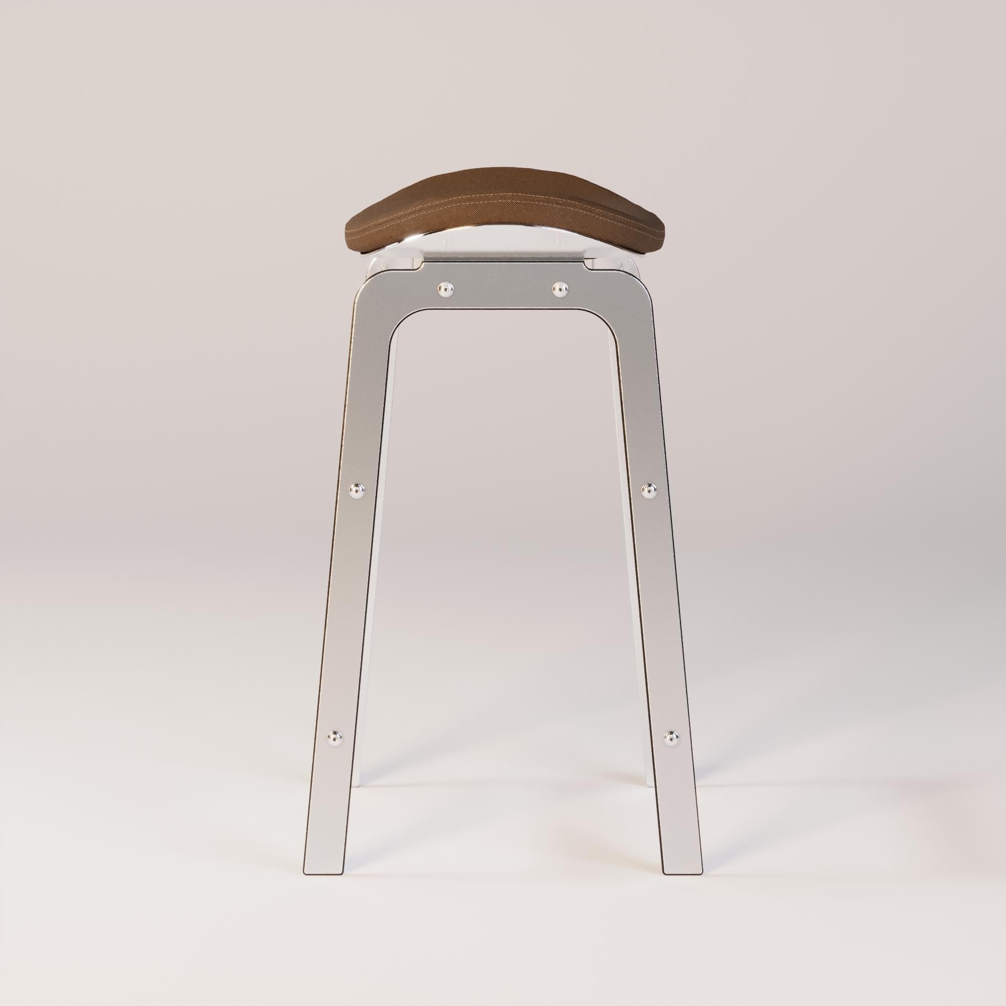 Orizon Bar Stool

With clean, smooth lines that play with natural light, this bar stool features metal legs that catch subtle reflections throughout the day. Designed for comfort and durability, it turns every moment at the bar into a refined