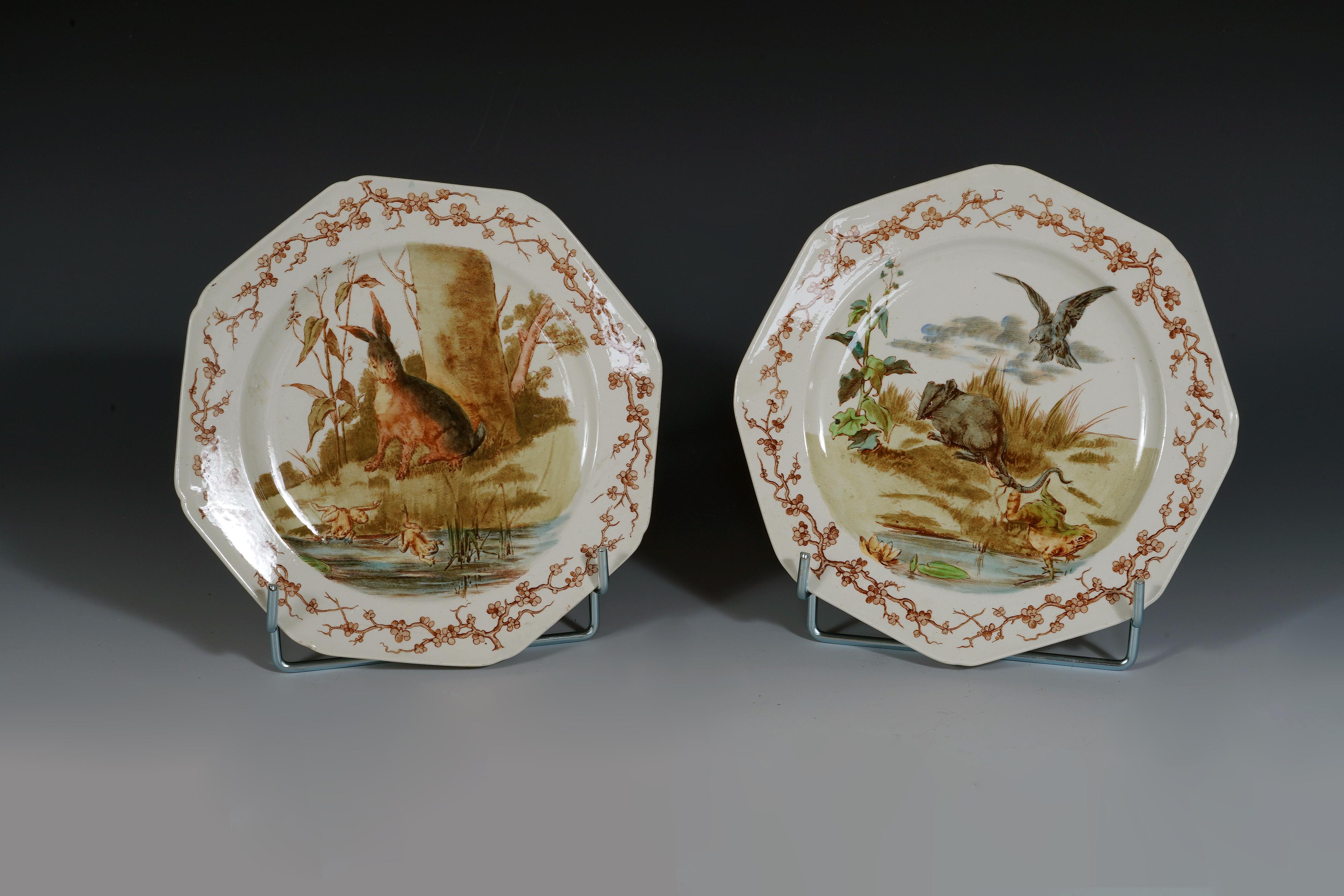 Brown-Westhead Moore & Cie, « Fables of la Fontaine » service, England, c. 1890 For Sale 3