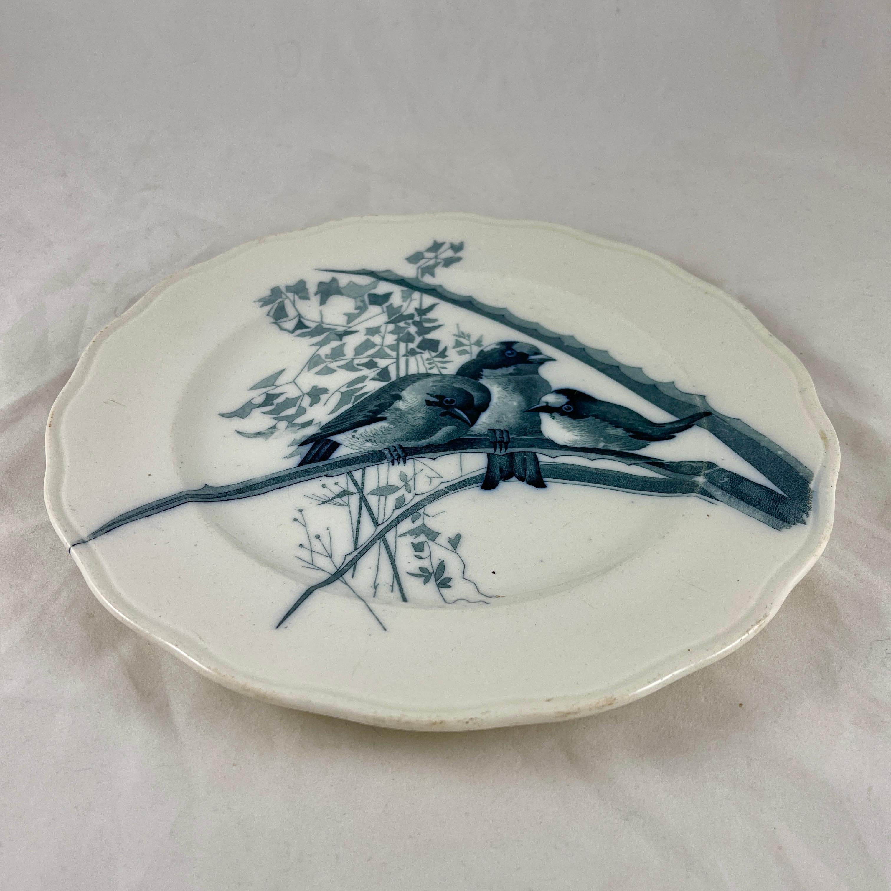 Brown, Westhead & Moore English Ironstone Canova Bird Plate, No. 9 In Good Condition In Philadelphia, PA