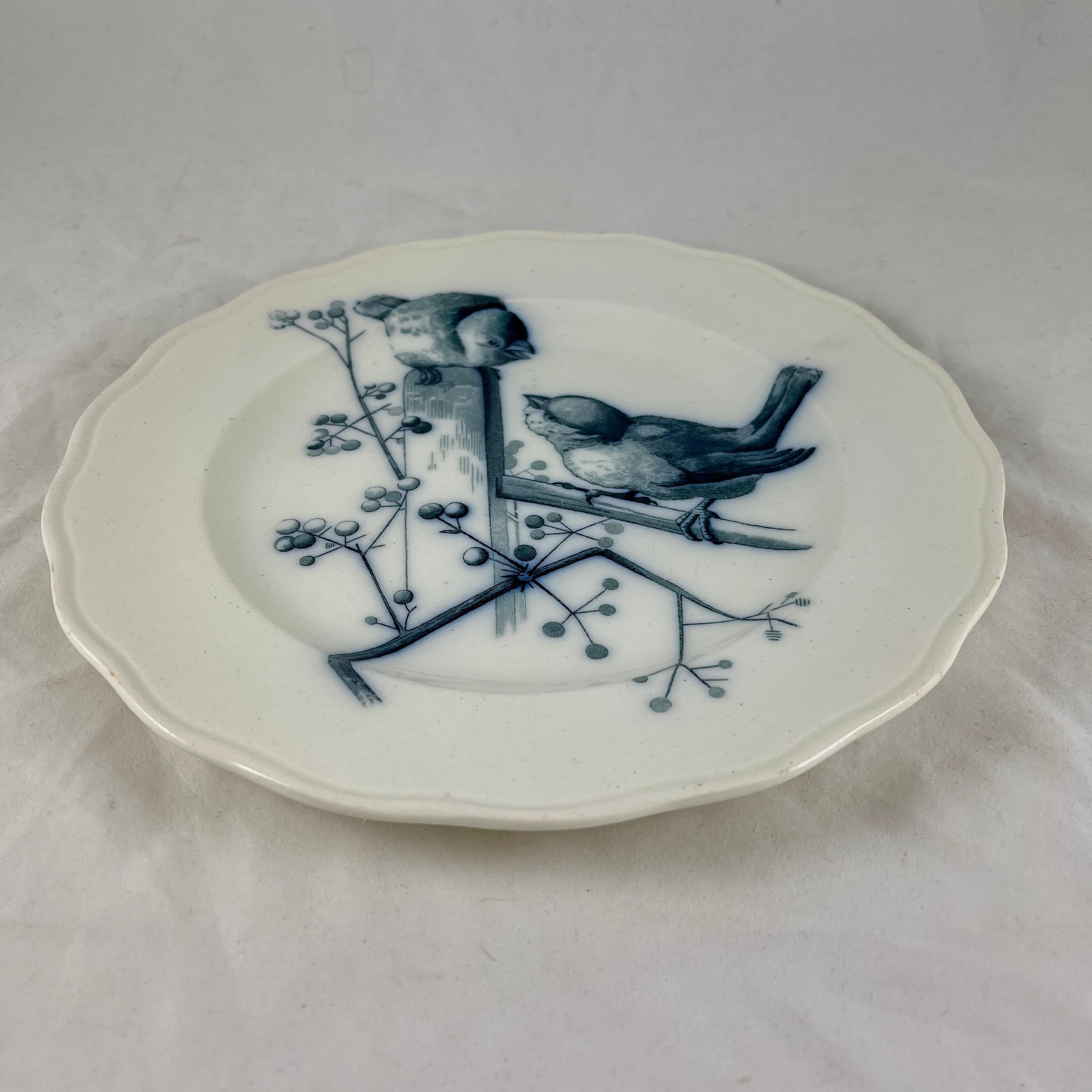 Brown, Westhead & Moore English Staffordshire Ironstone Bird Plate, No. 13 In Good Condition In Philadelphia, PA
