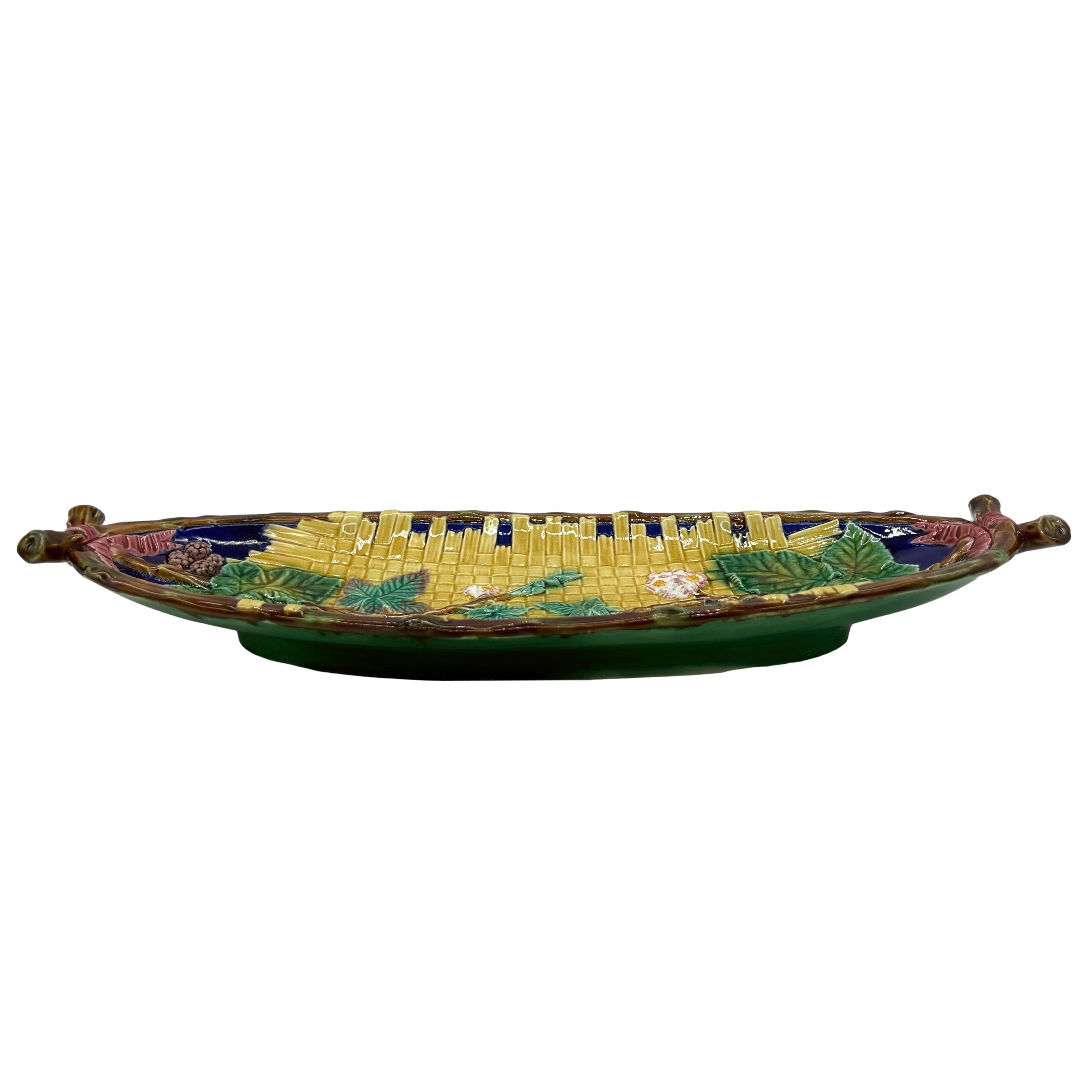 Brown-Westhead, Moore Majolica Oblong Tray, Yellow on Cobalt Ground, ca. 1875 2