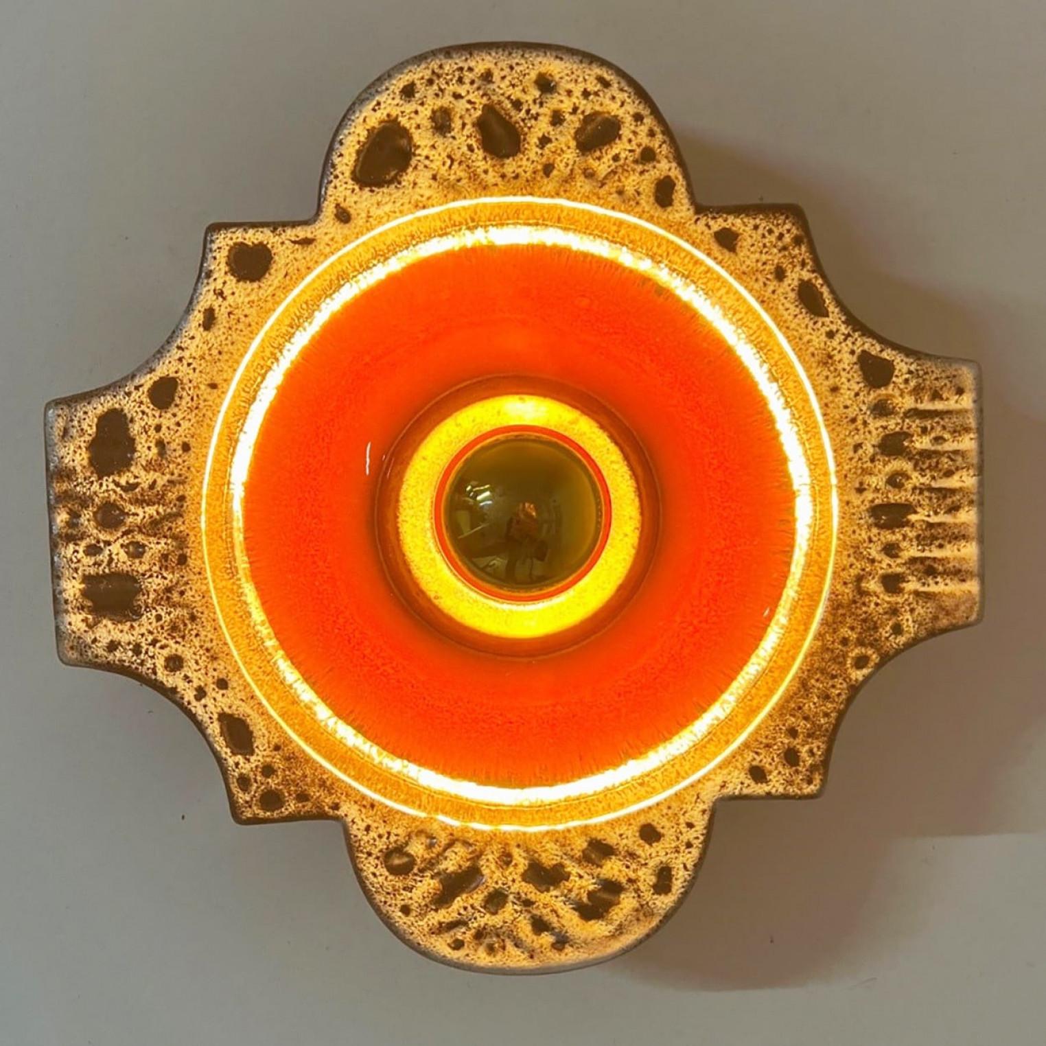 Apliques de Cerámica Marrón Blanco Rojo Hustadt Keramik, Alemania Alemán en venta