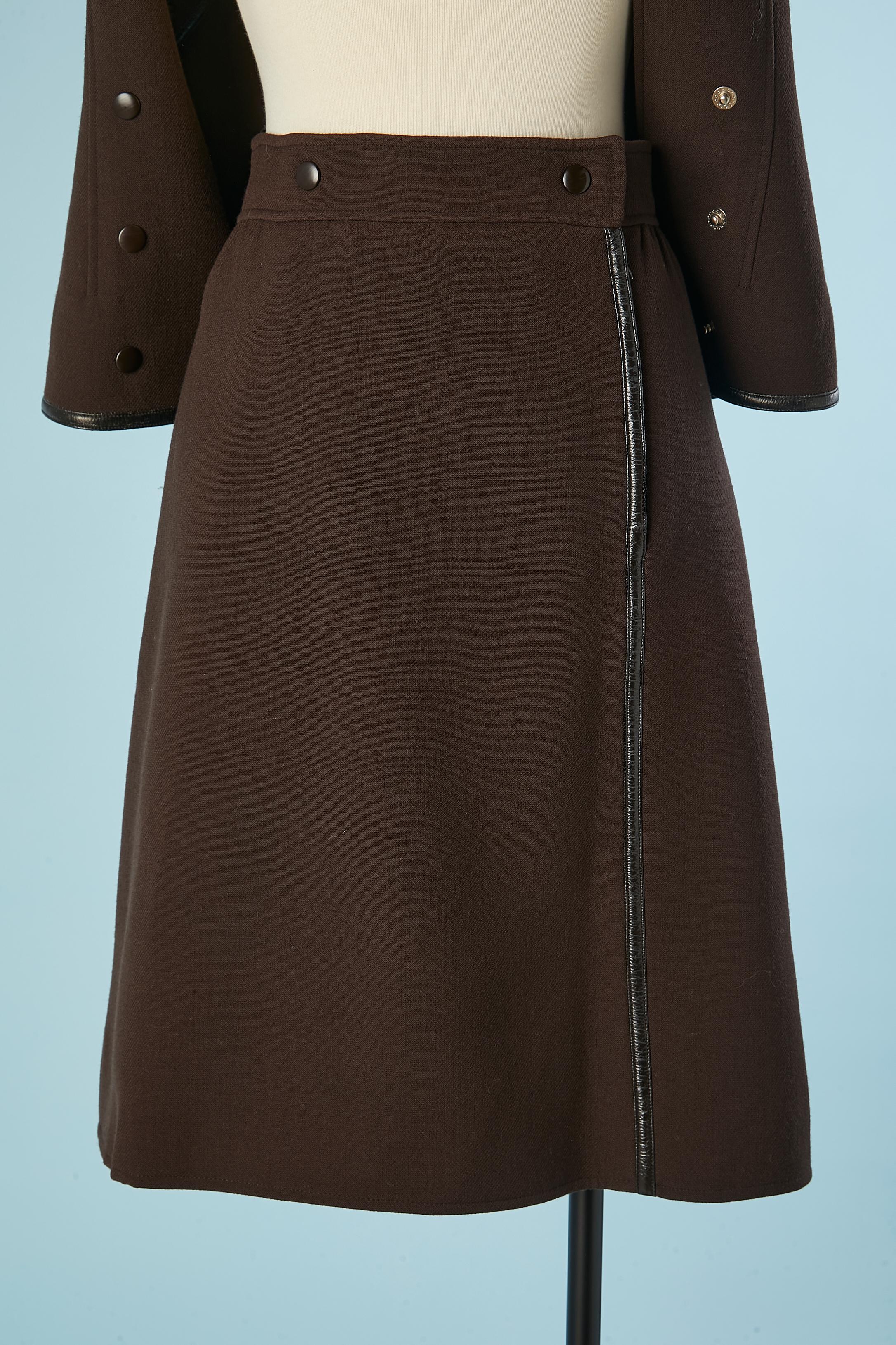 Brown wool skirt-suit and black piping Courrèges Paris Couture Future Circa 1970 For Sale 1