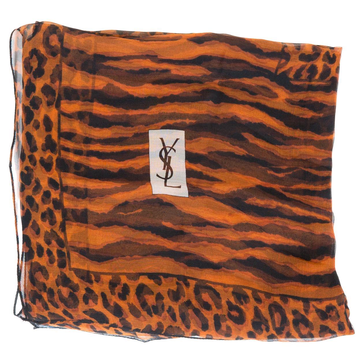 Scialle in seta Georgette stampa animalier marrone YSL Saint Laurent