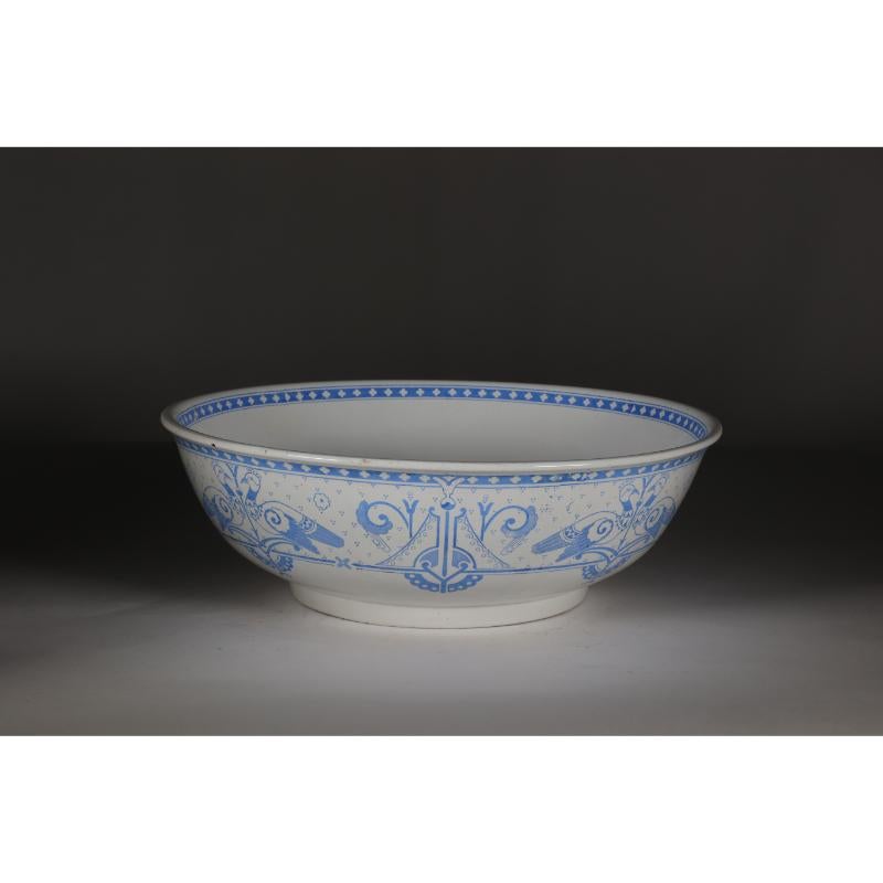 Brownfield & Sons. Olympus pattern. Dr C Dresser style. Aesthetic Movement bowl  In Good Condition For Sale In London, GB