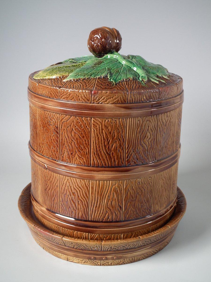 Brownfield Majolica Chestnut Cheese Dome & Stand For Sale 2