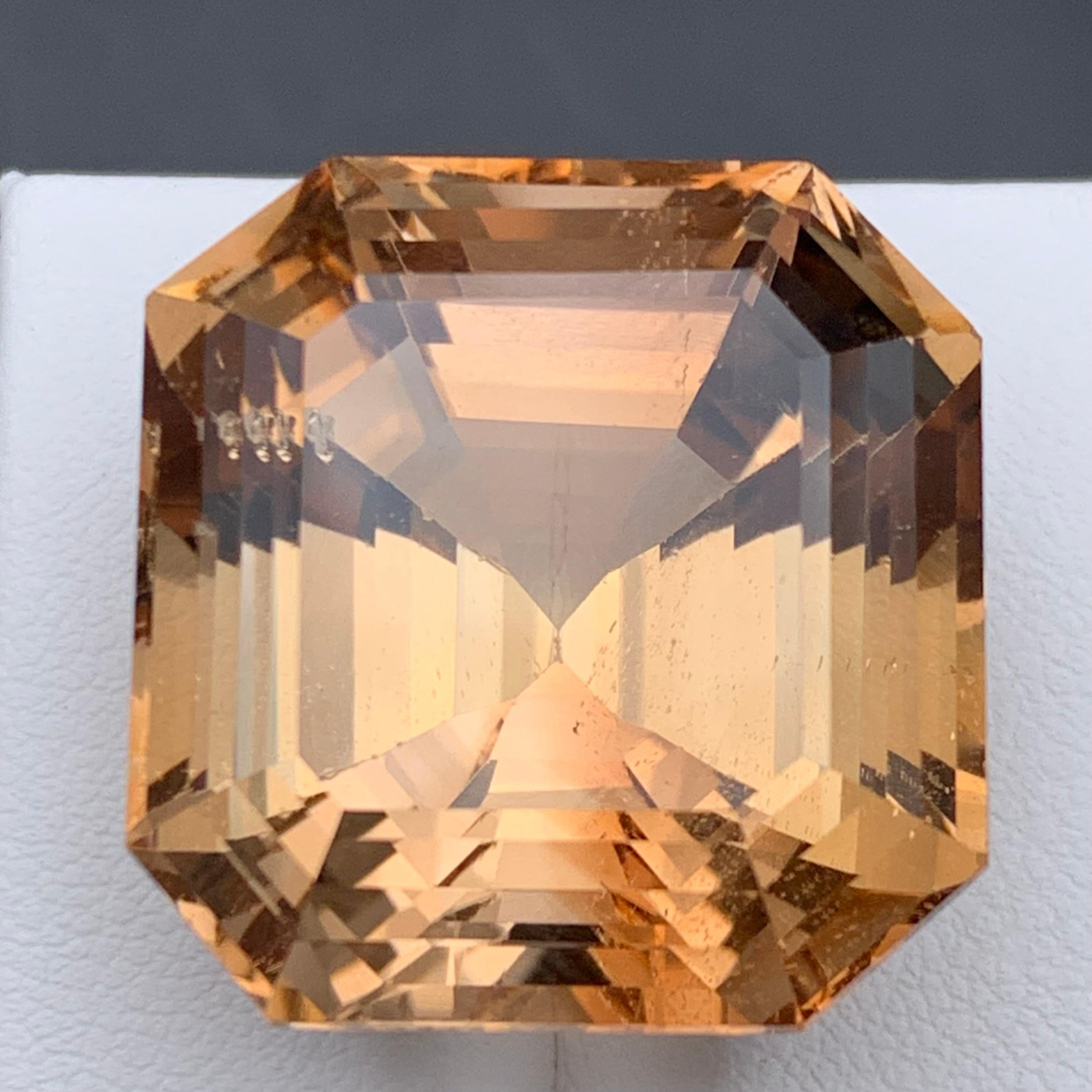 Brownish Golden Natural Topaz Pendant, Bracelet Loose Gemstone 71.35 Ct Asscher For Sale 1