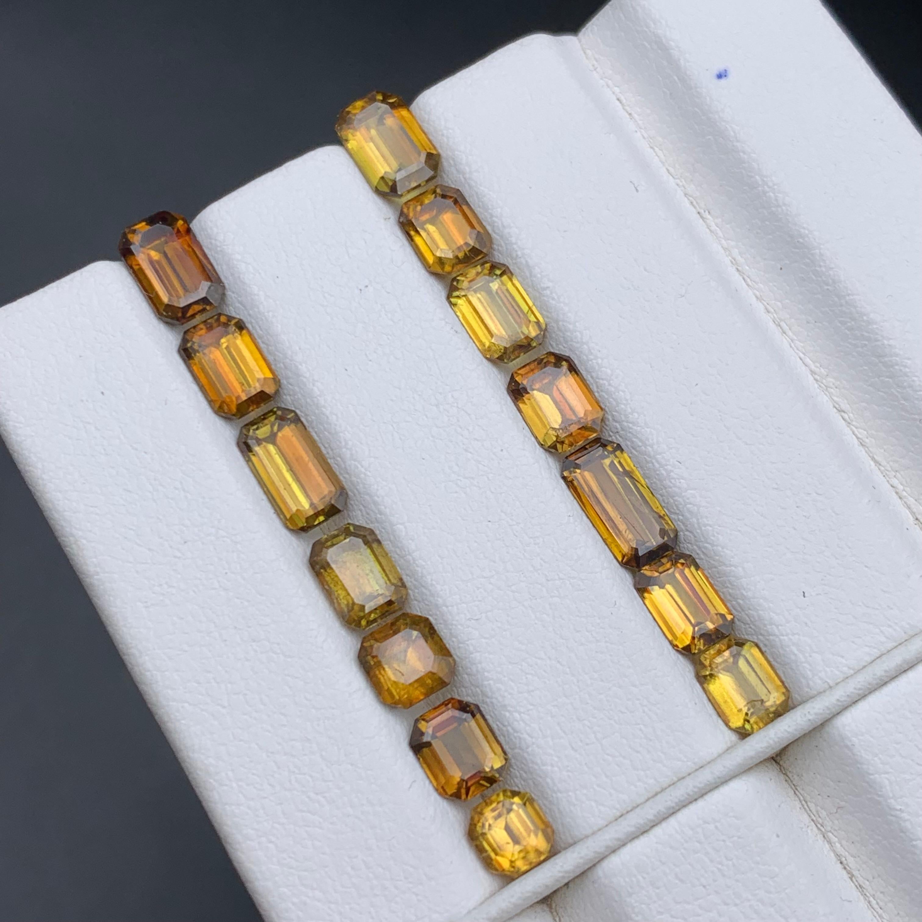 Brownish Yellow Natural Sphene/Titanite Loose Gemstones Lot 11.50 Ct for Jewelry For Sale 1