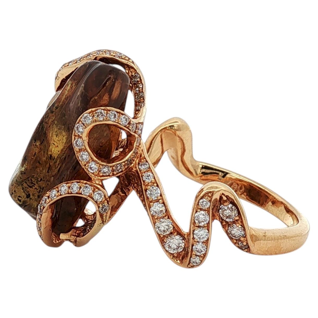 En vente :  Bague en or rose 18 carats, saphir jaune brun et diamant, fabriquée aux Émirats arabes unis