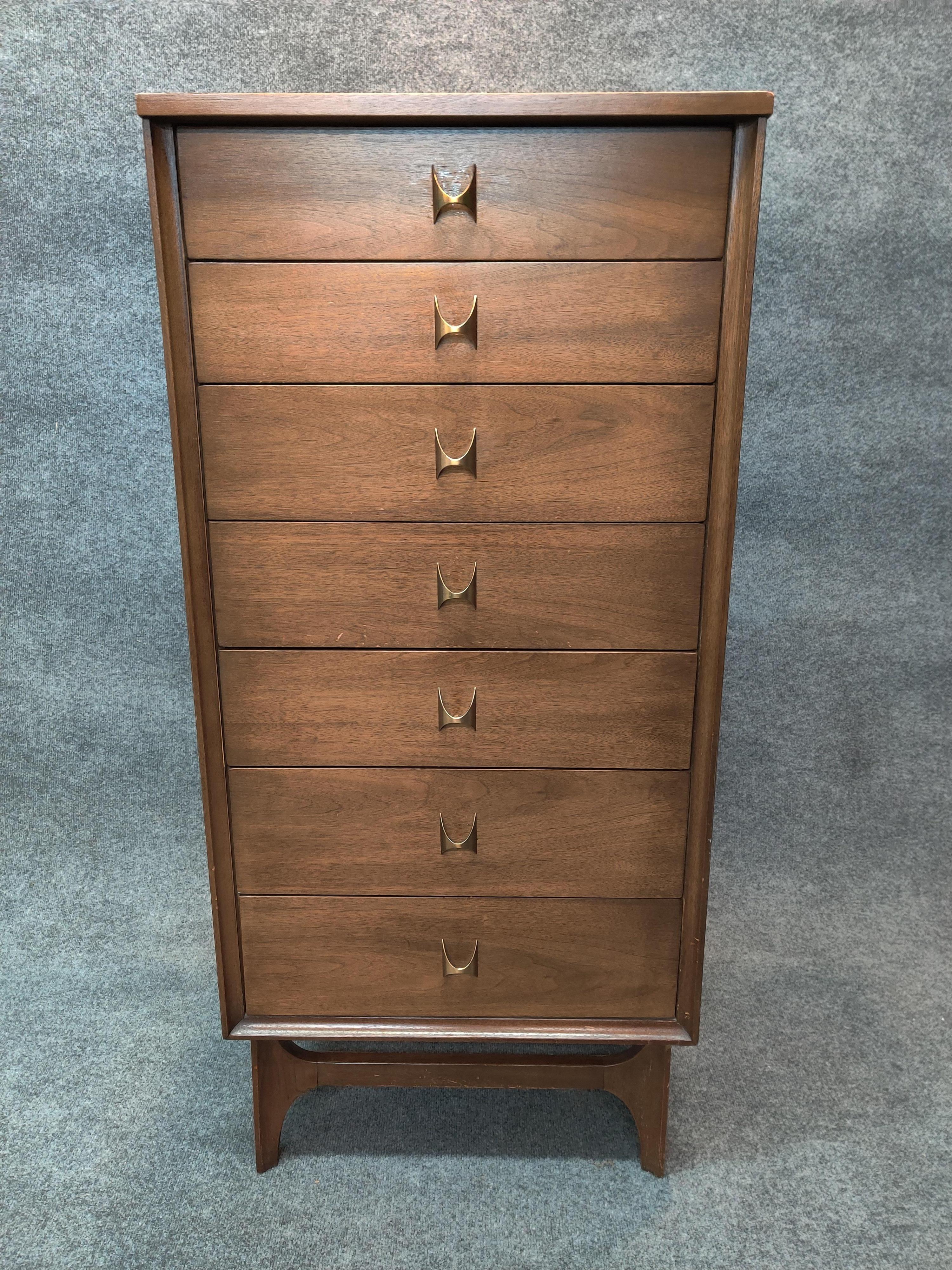 broyhill lingerie chest