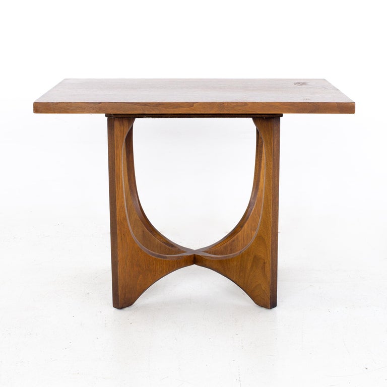 Broyhill Brasilia Brutalist Mid Century Walnut Side End Table at 1stDibs