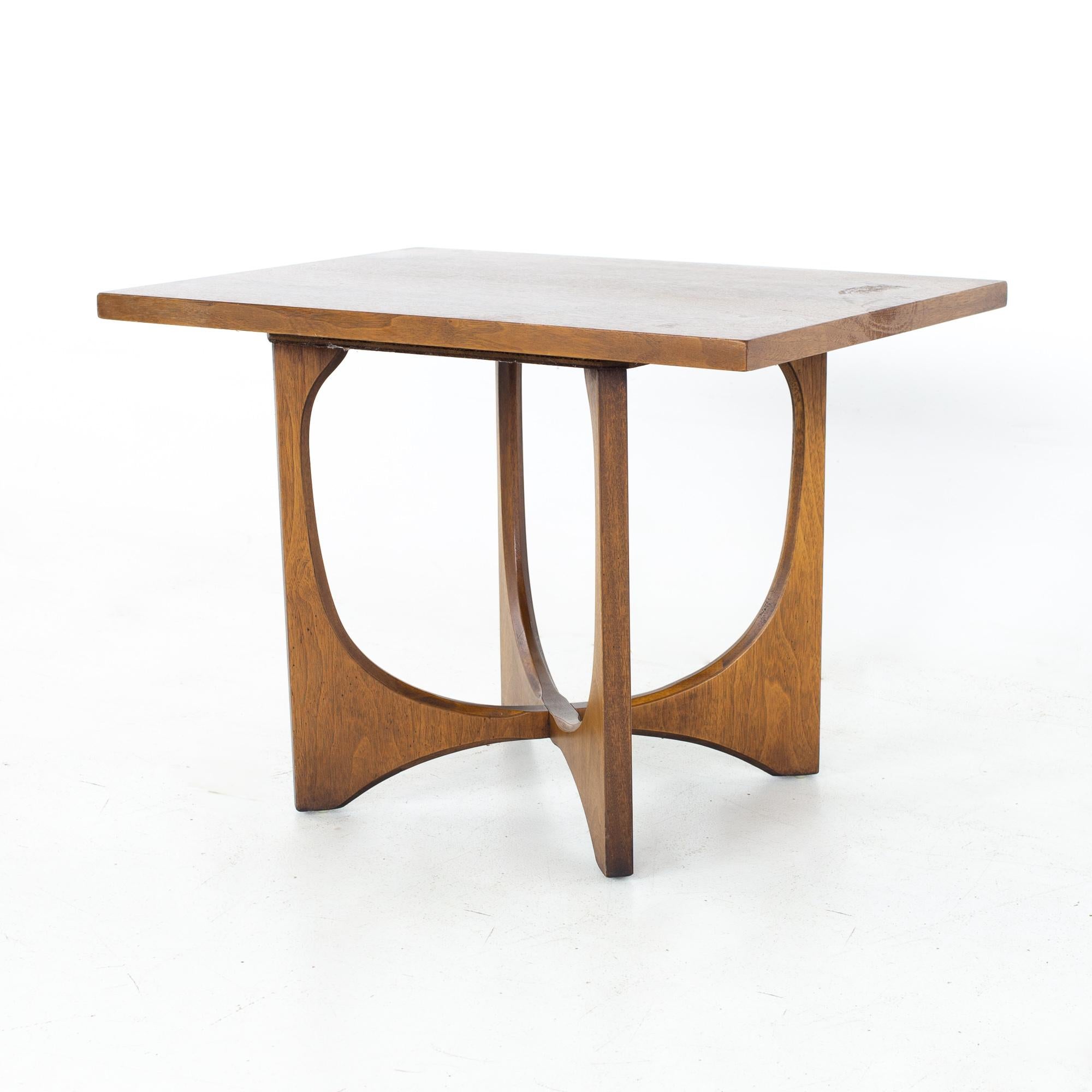broyhill end table discontinued