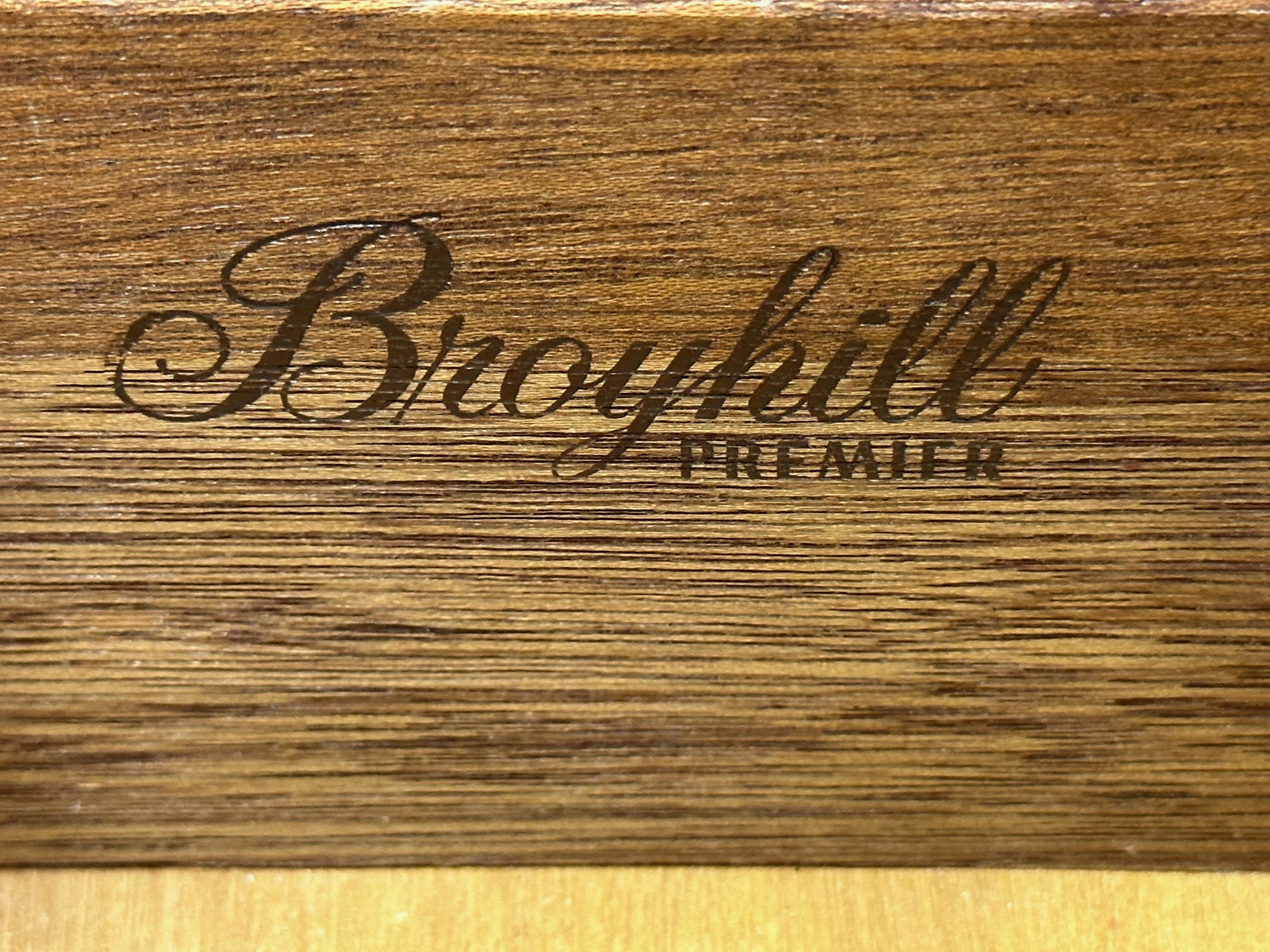 Broyhill Brasilia Flip-Top Dry Bar Server 11