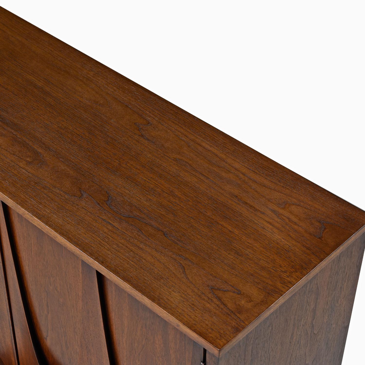 Carved Broyhill Brasilia Gentleman's Chest Dresser Cabinet Armoire by Oscar Niemeyer