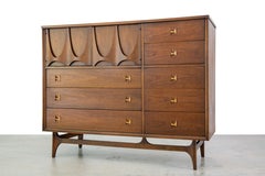 Broyhill Brasilia Magna Walnut and Oak Chest of Drawers Mid-Century Modern