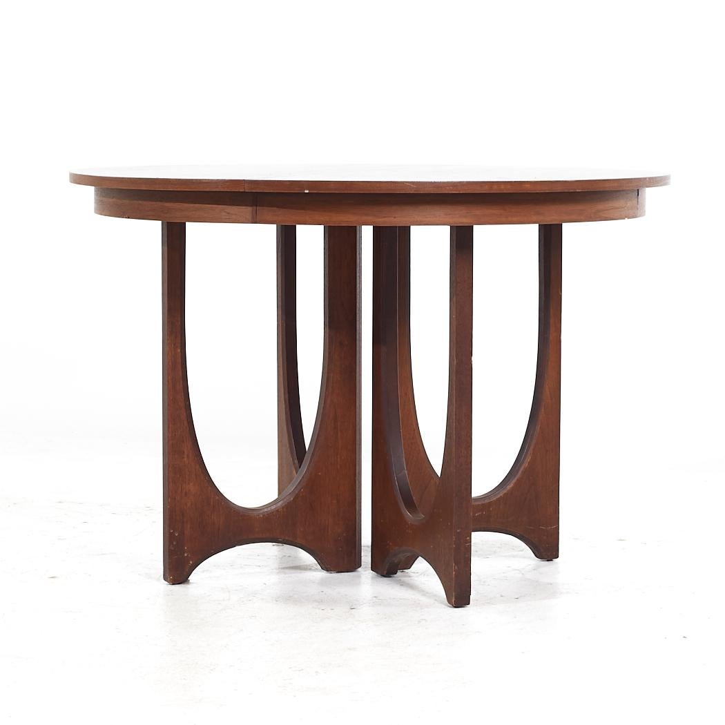 Broyhill Brasilia MCM Walnut Expanding Pedestal Dining Table with 3 ...