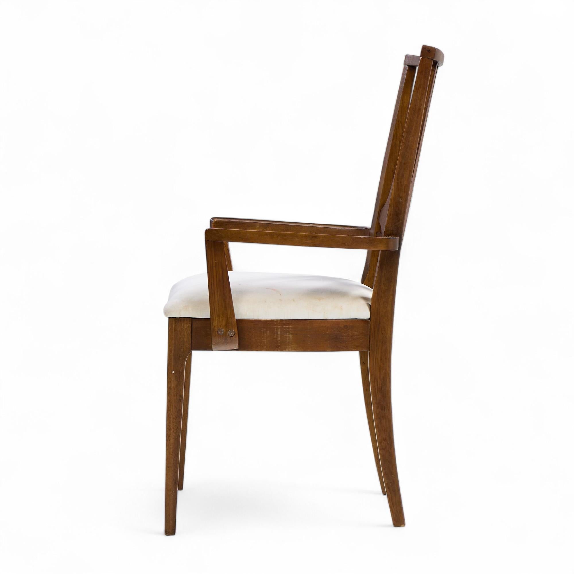 Broyhill Brasilia - Set di 6 sedie da pranzo del Medioevo in vendita 8