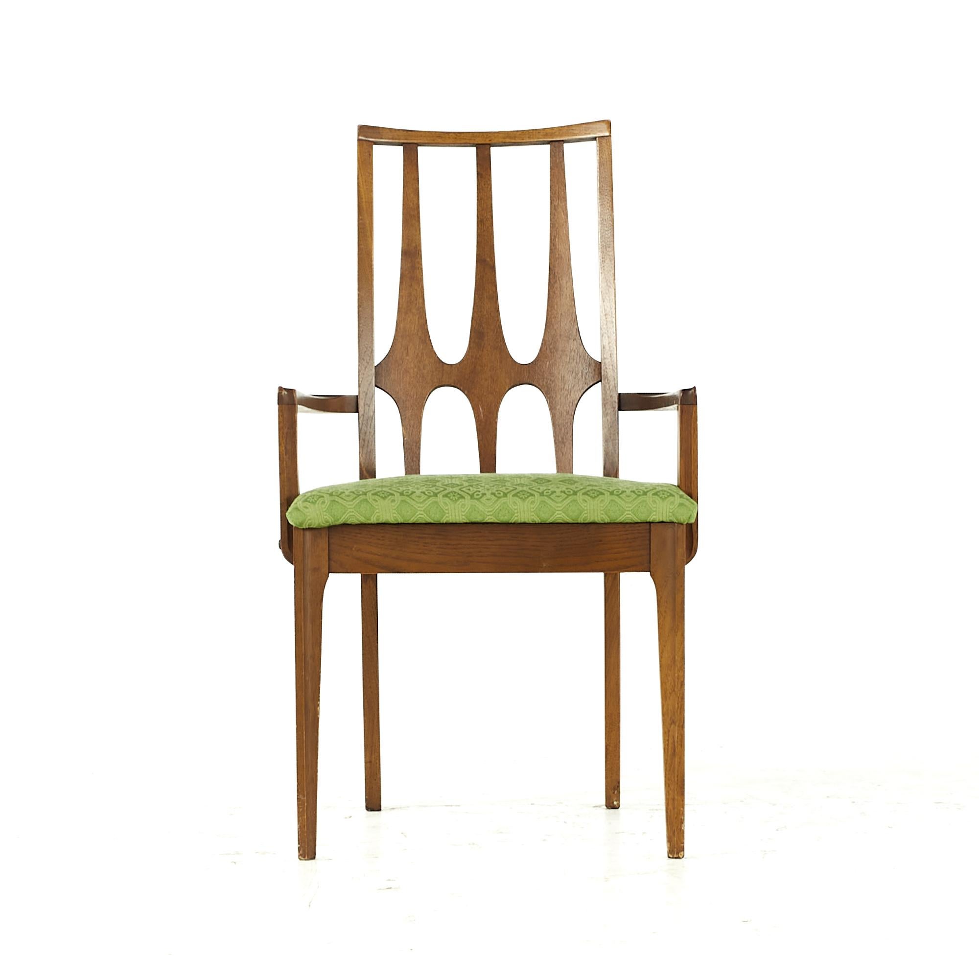 Broyhill Brasilia Midcentury Dining Chairs with 1 Captain, Set of 5 For Sale 2