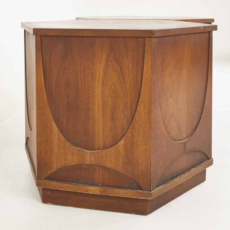 Broyhill Brasilia Mid Century Hexagon Side End Table Cabinet Pair For At 1stdibs Broyhill Brasilia Mid Century Hexagon, Broyhill Brasilia End Table