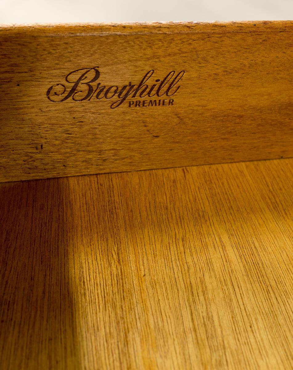 Broyhill Brasilia Mid Century Highboy Dresser Gentlemans Chest 9
