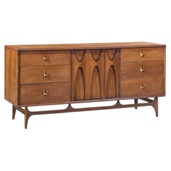 Broyhill Brasilia Mid Century Lowboy Kommode