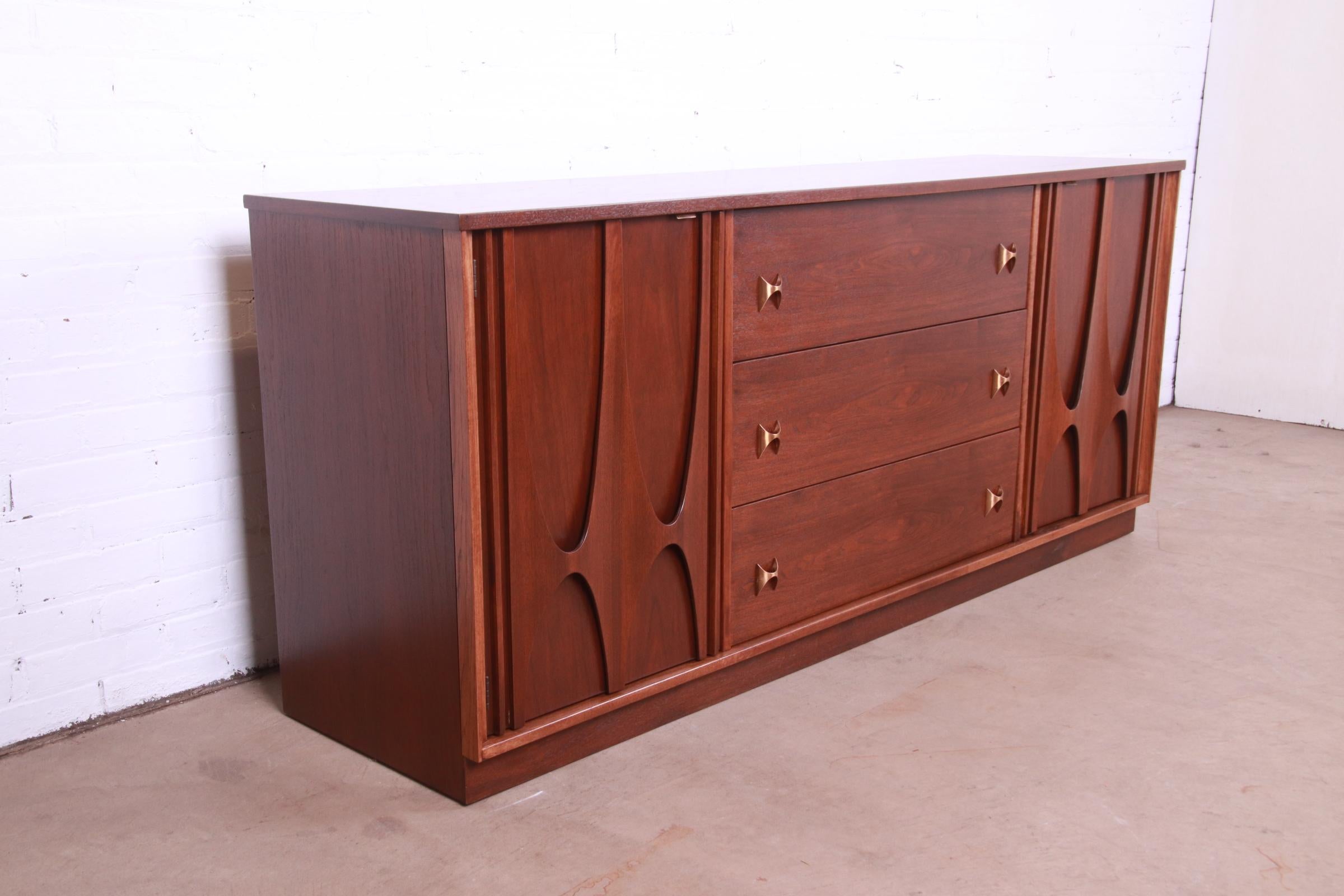 Mid-20th Century Broyhill Brasilia Mid-Century Modern Sculpted Walnut Dresser or Credenza, 1960s