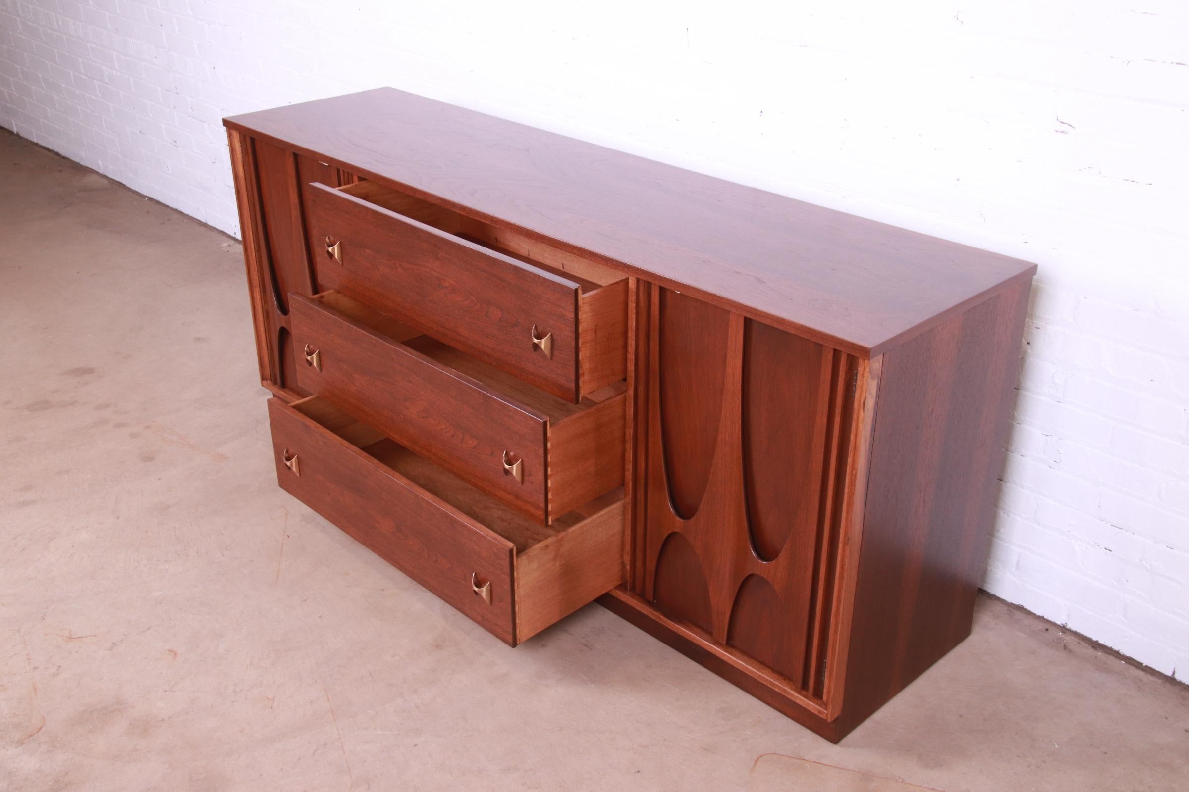 Broyhill Brasilia Mid-Century Modern Sculpted Walnut Dresser or Credenza, 1960s 1