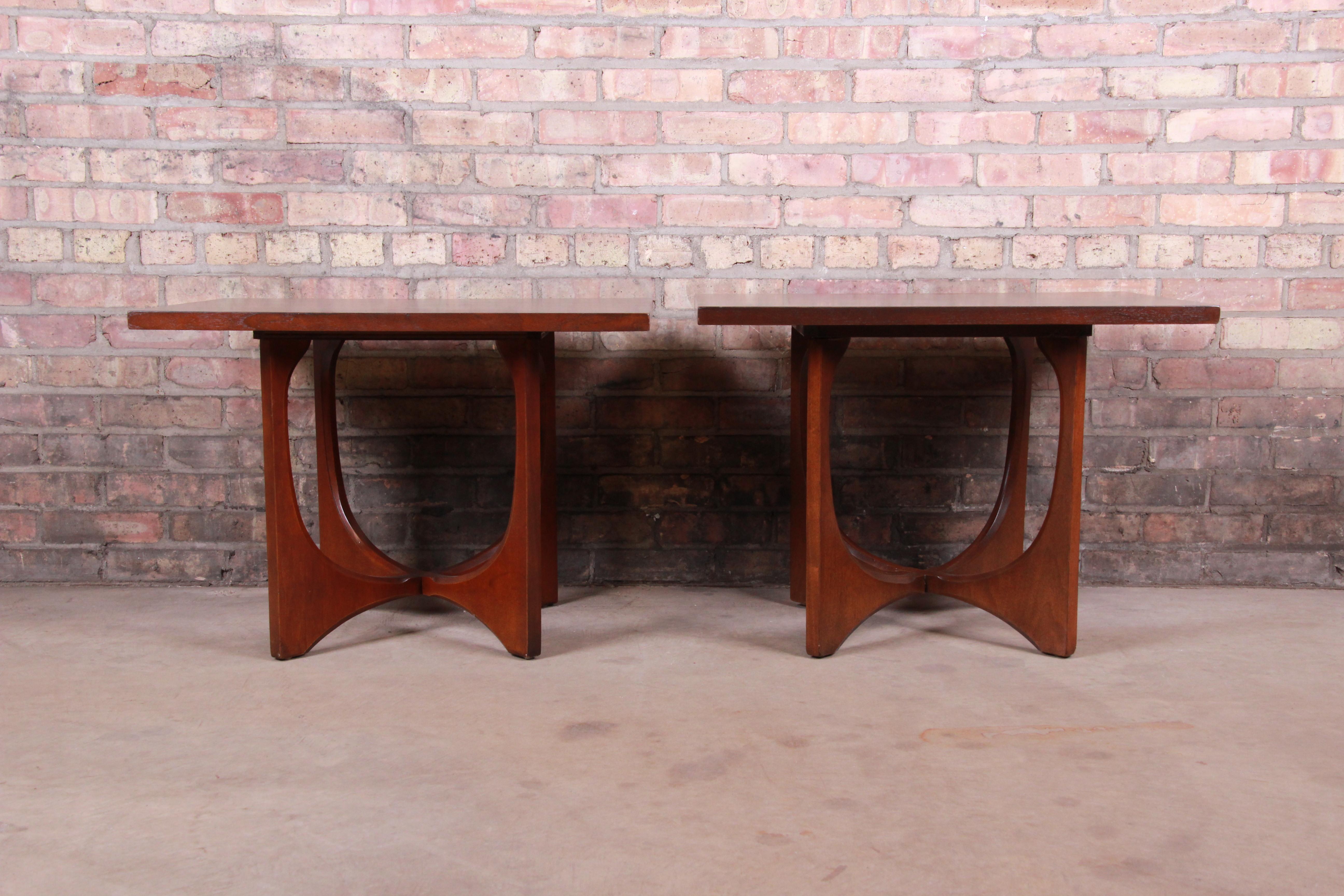 Broyhill Brasilia Mid-Century Modern Sculpted Walnut End Tables, Pair 3