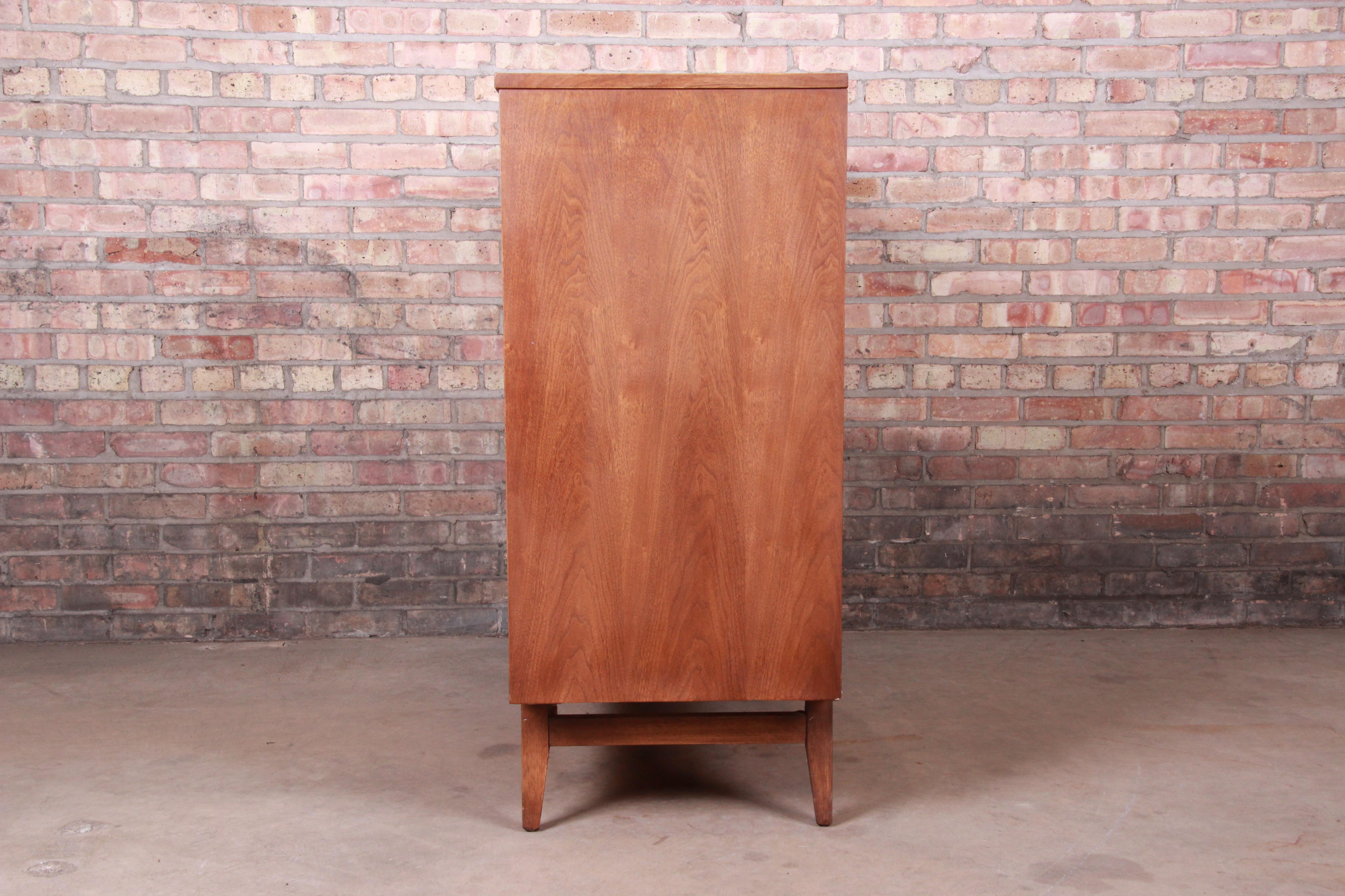 Broyhill Brasilia Mid-Century Modern Sculpted Walnut Magna Dresser Chest, 1962 7