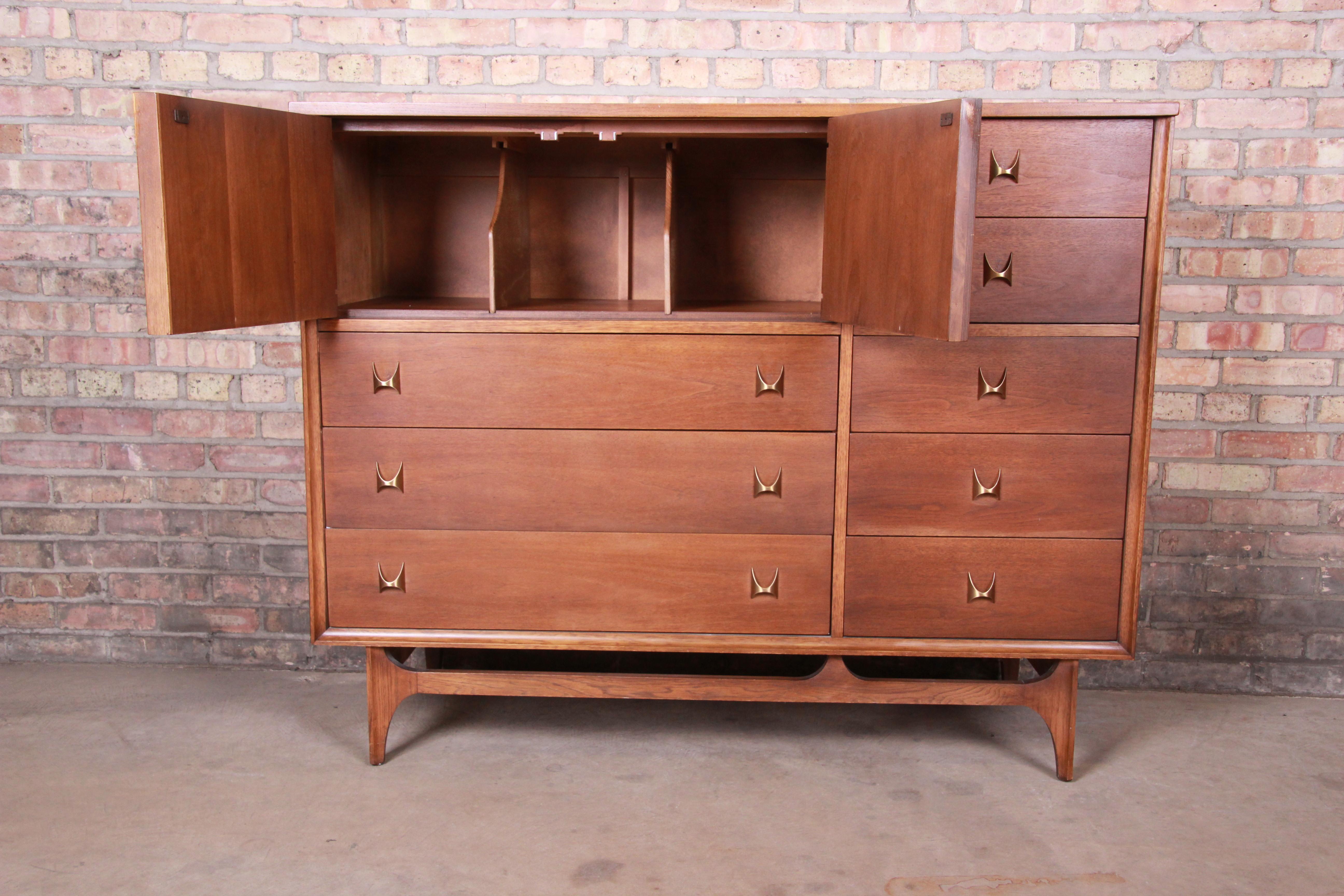 Broyhill Brasilia Mid-Century Modern Sculpted Walnut Magna Dresser Chest, 1962 1