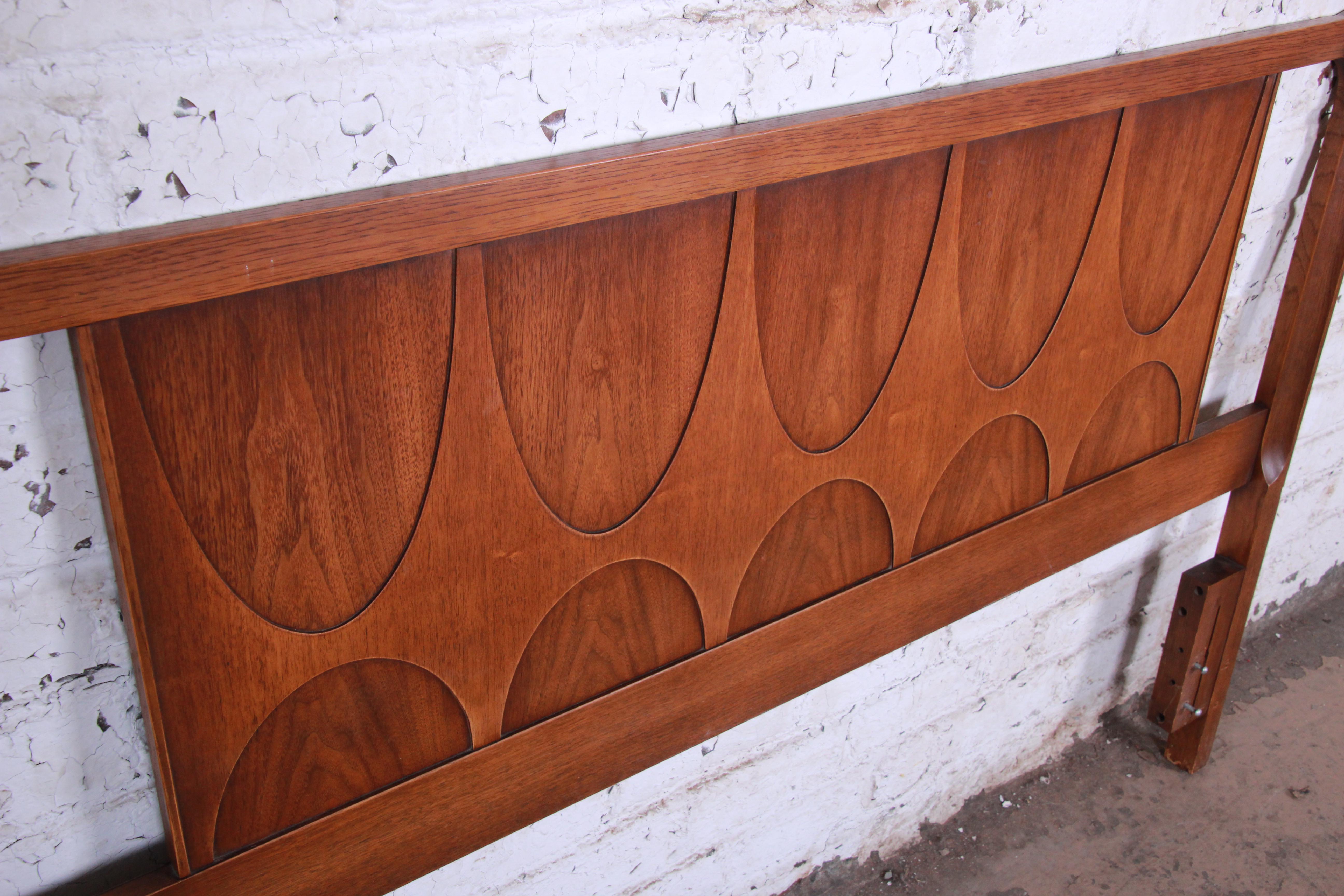 Broyhill Brasilia Mid-Century Modern Sculpted Walnut Queen Size Headboard 1