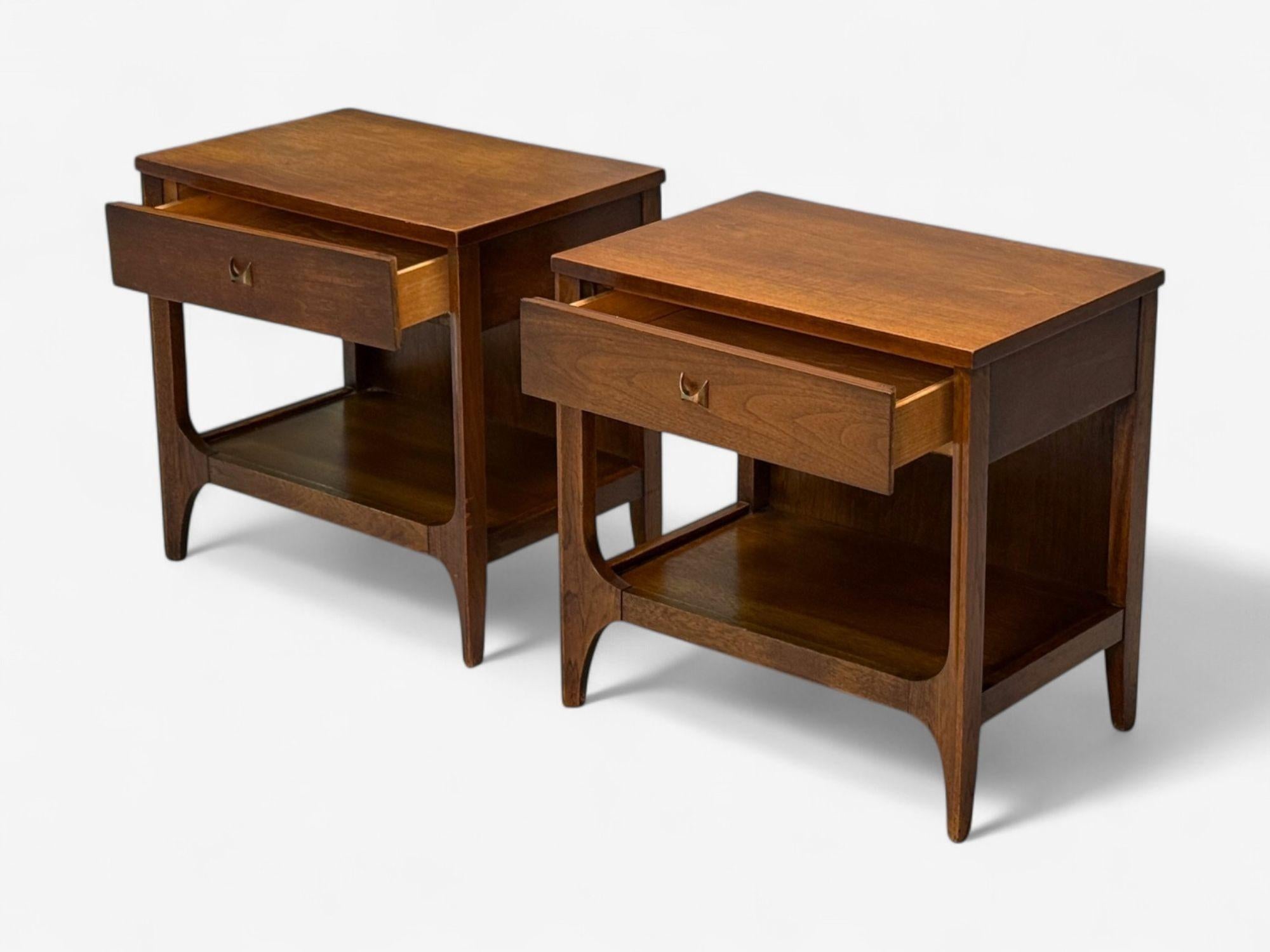 Broyhill Brasilia, Mid-Century Modern, Walnut, Brass, Nightstands, USA, 1960s 1