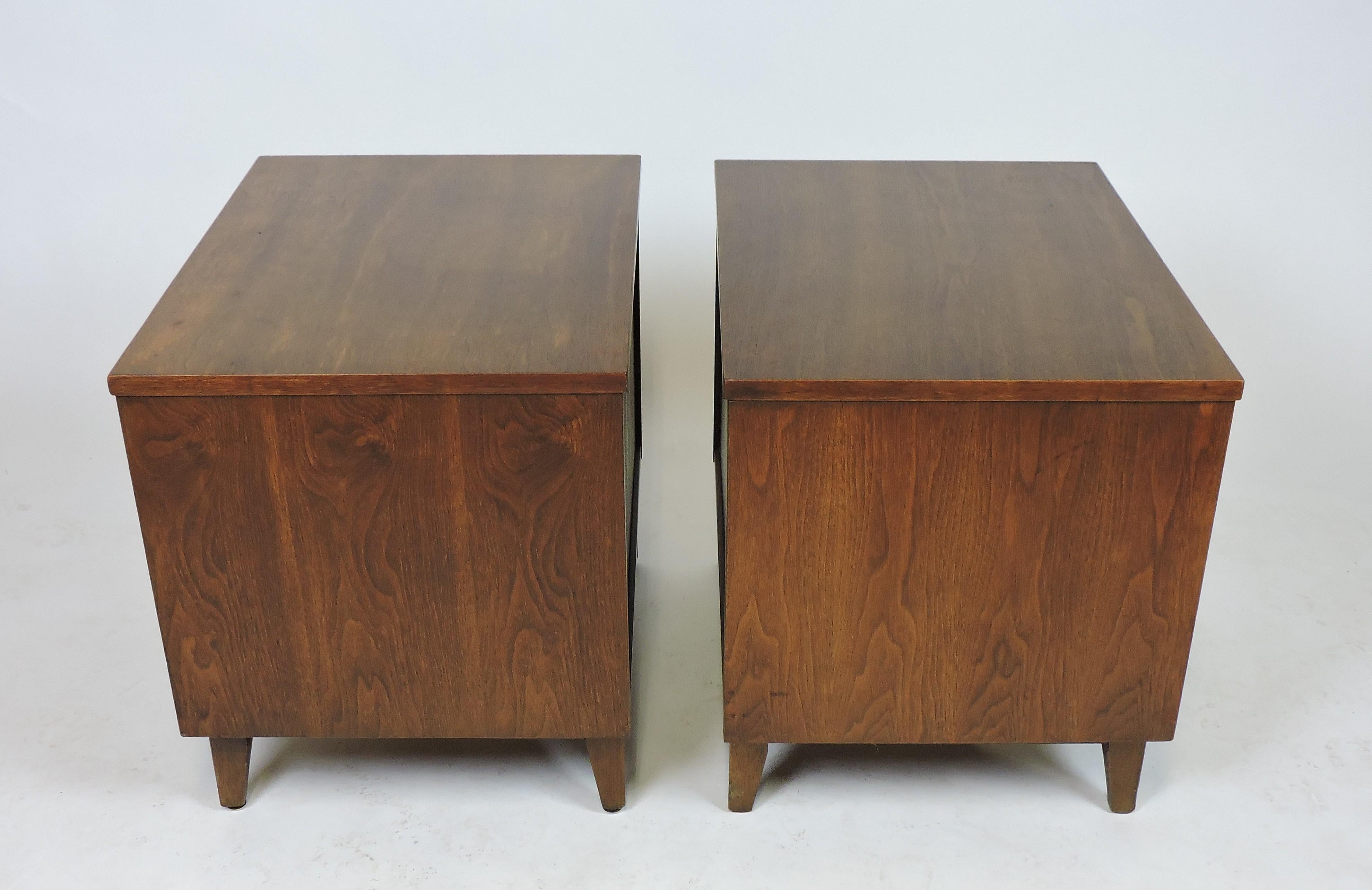 Broyhill Brasilia Mid-Century Modern Walnut Pair of Nightstands or End Tables 1