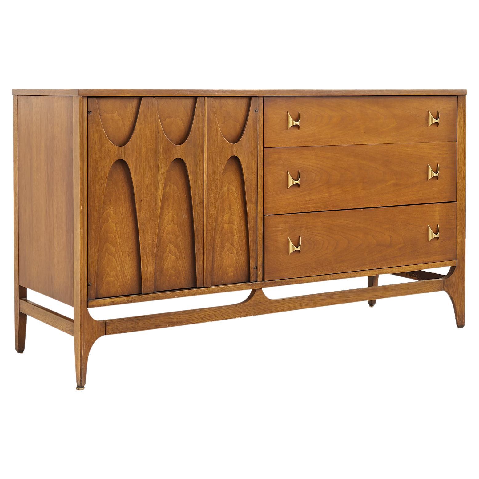 Sculptured Front Mid-Century Walnut Credenza By Broyhill at 1stDibs