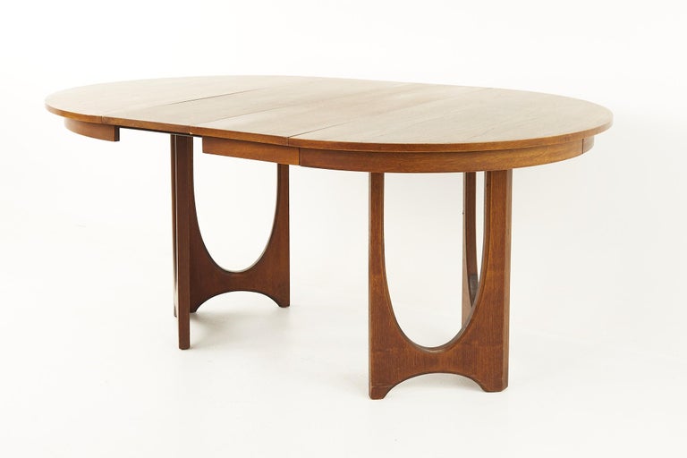 Broyhill Brasilia Mid Century Pedestal Base Walnut Dining Table with 3 ...