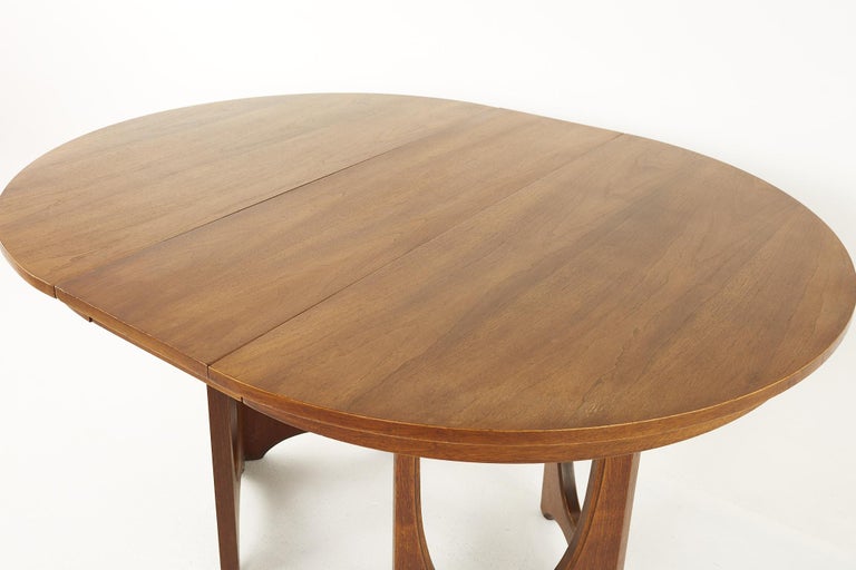 Broyhill Brasilia Mid Century Pedestal Base Walnut Dining Table with 3 ...