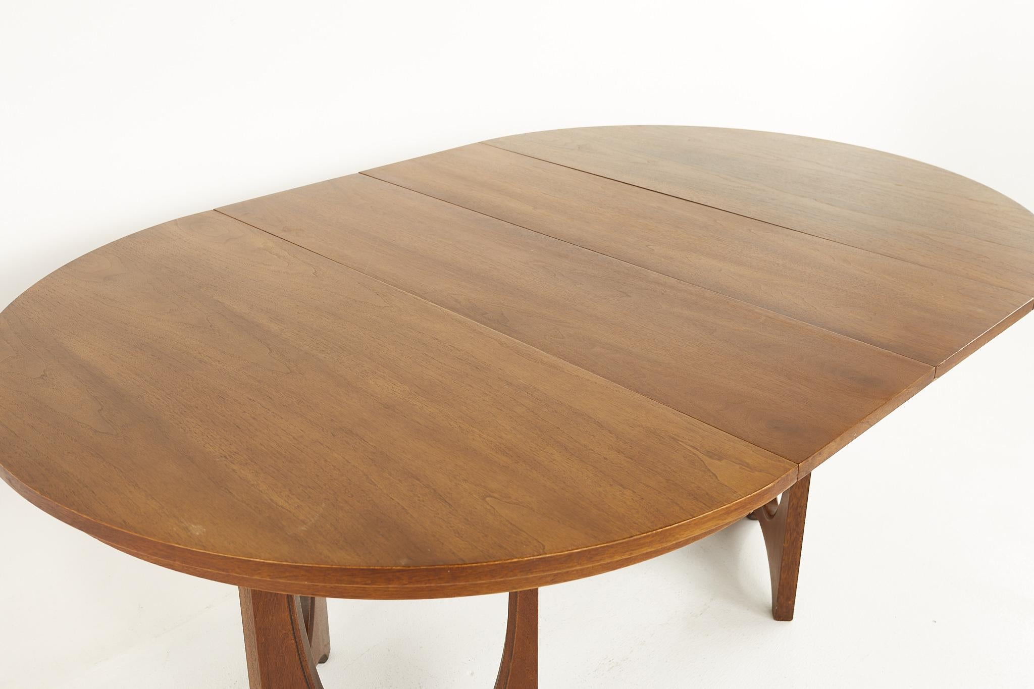 Broyhill Brasilia Mid Century Round Walnut Pedestal Dining Table - 2 Leaves 4