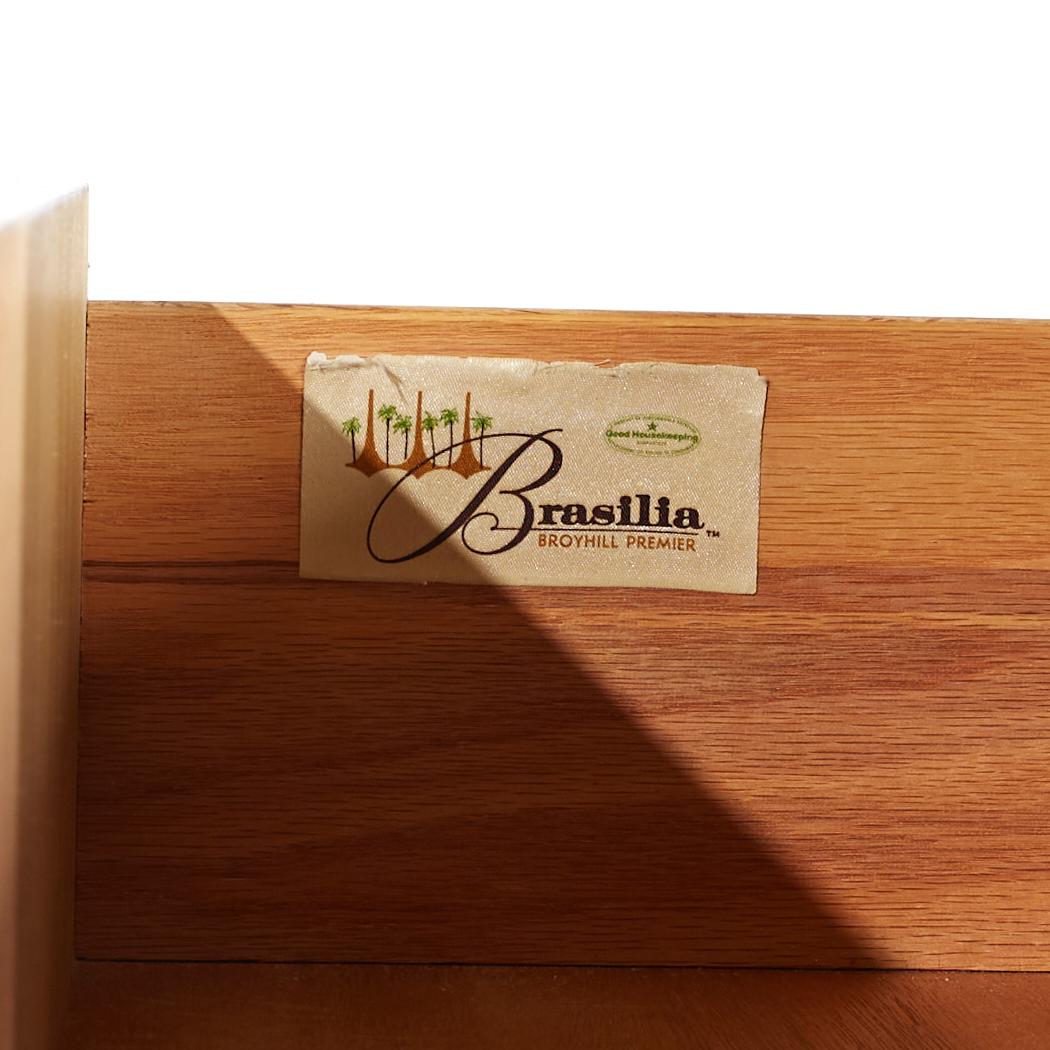 Broyhill Brasilia Mid Century Walnut 5 Drawer Highboy Dresser For Sale 1