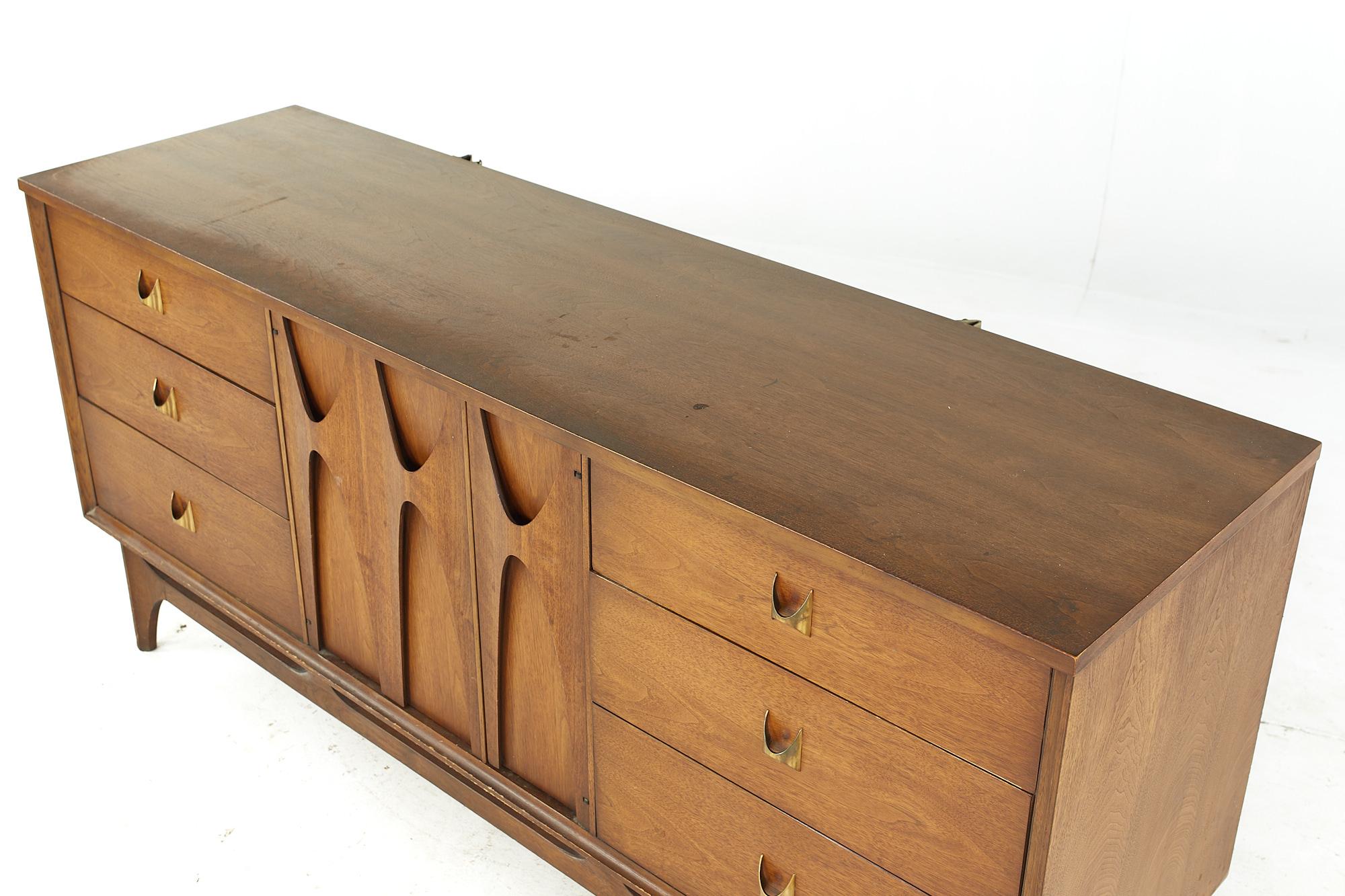 American Broyhill Brasilia Mid Century Walnut 9 Drawer Dresser