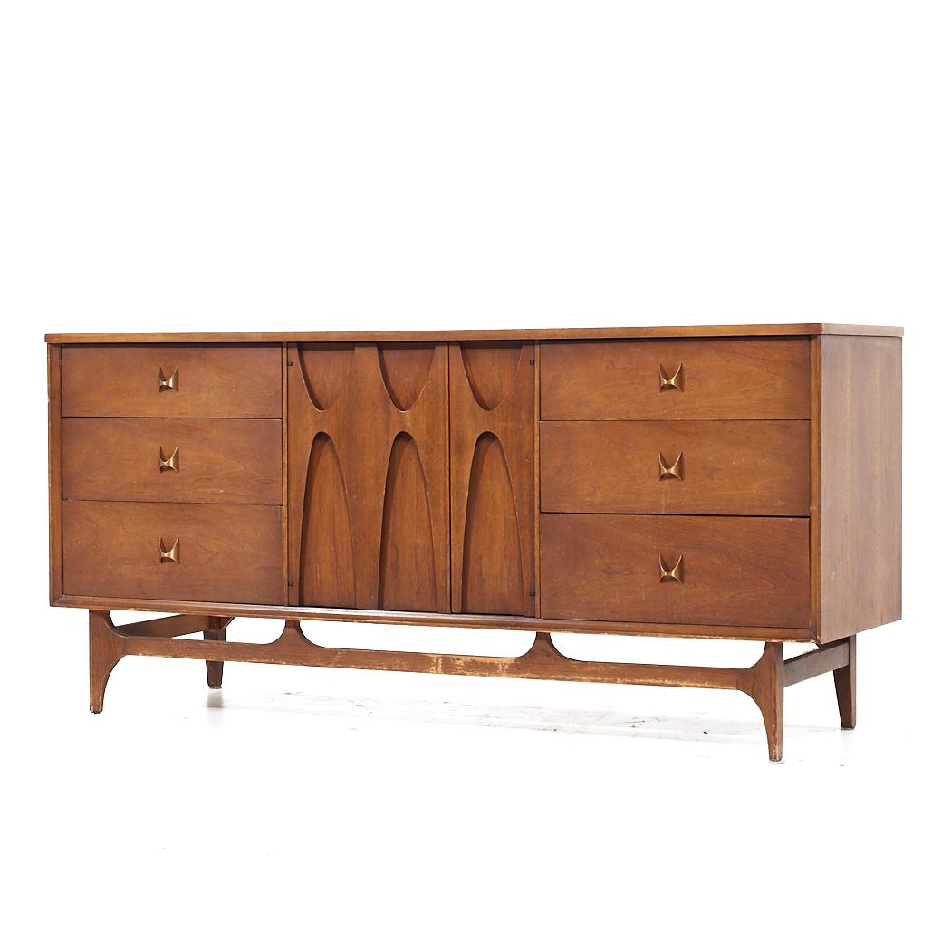 Mid-Century Modern Broyhill Brasilia Mid Century Walnut and Brass 9 Drawer Lowboy Dresser For Sale